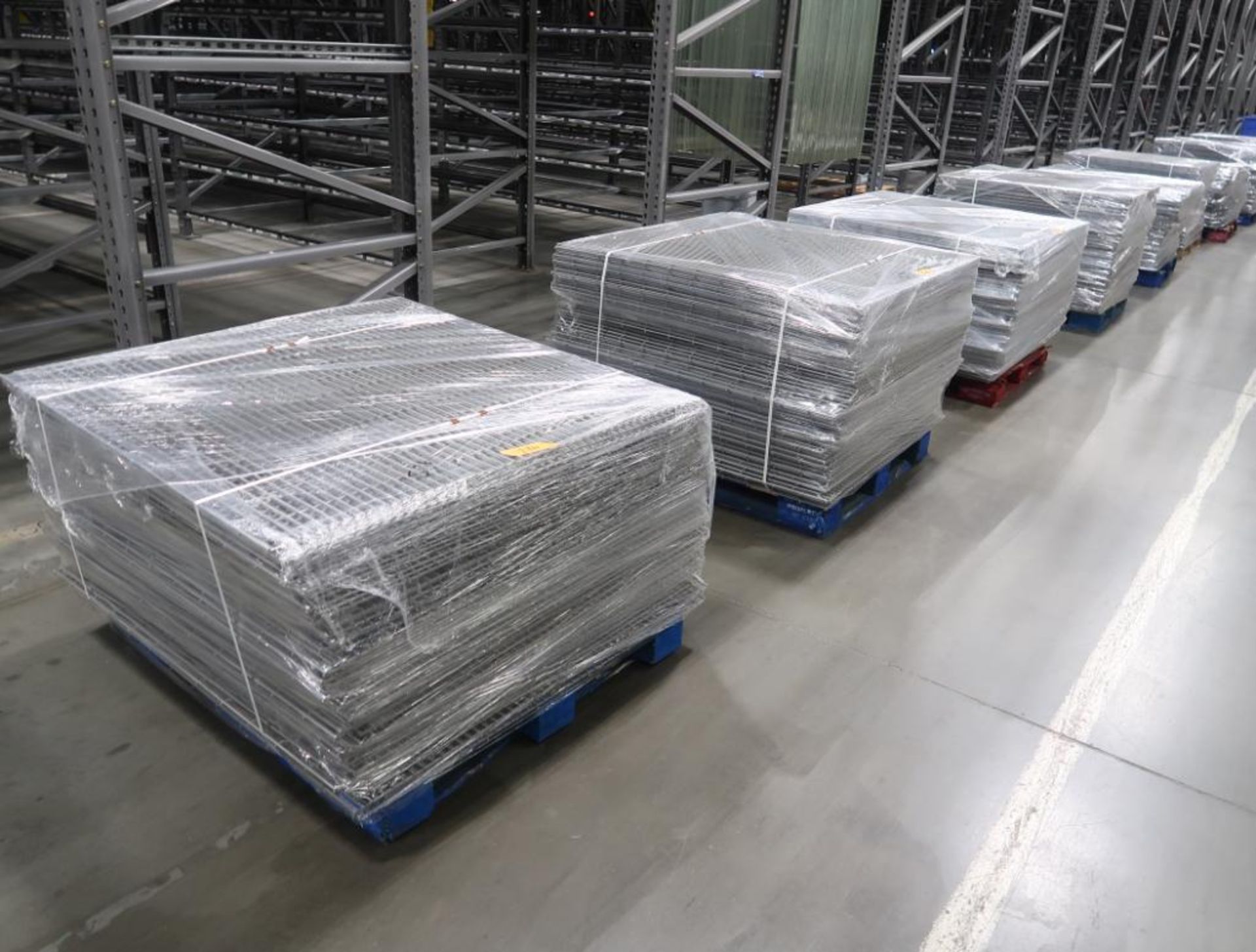 pallets of pallet racking decking - Image 3 of 3