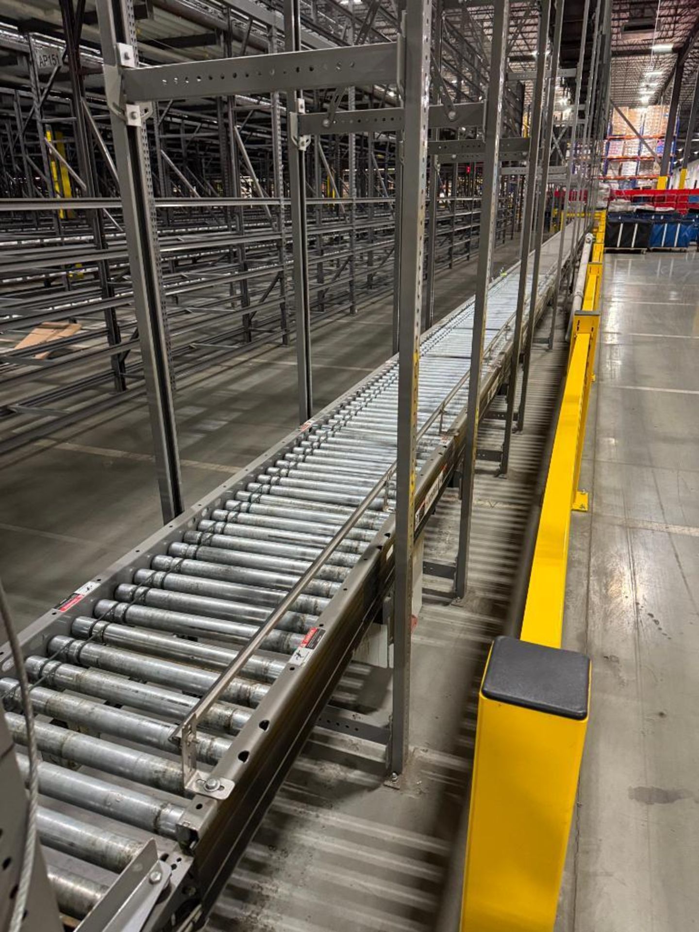 Invata powered roller conveyor w/ 5' bridge - Image 4 of 4
