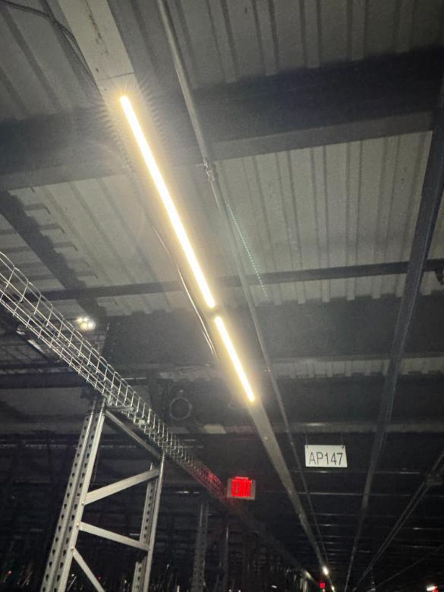 LED light fixtures