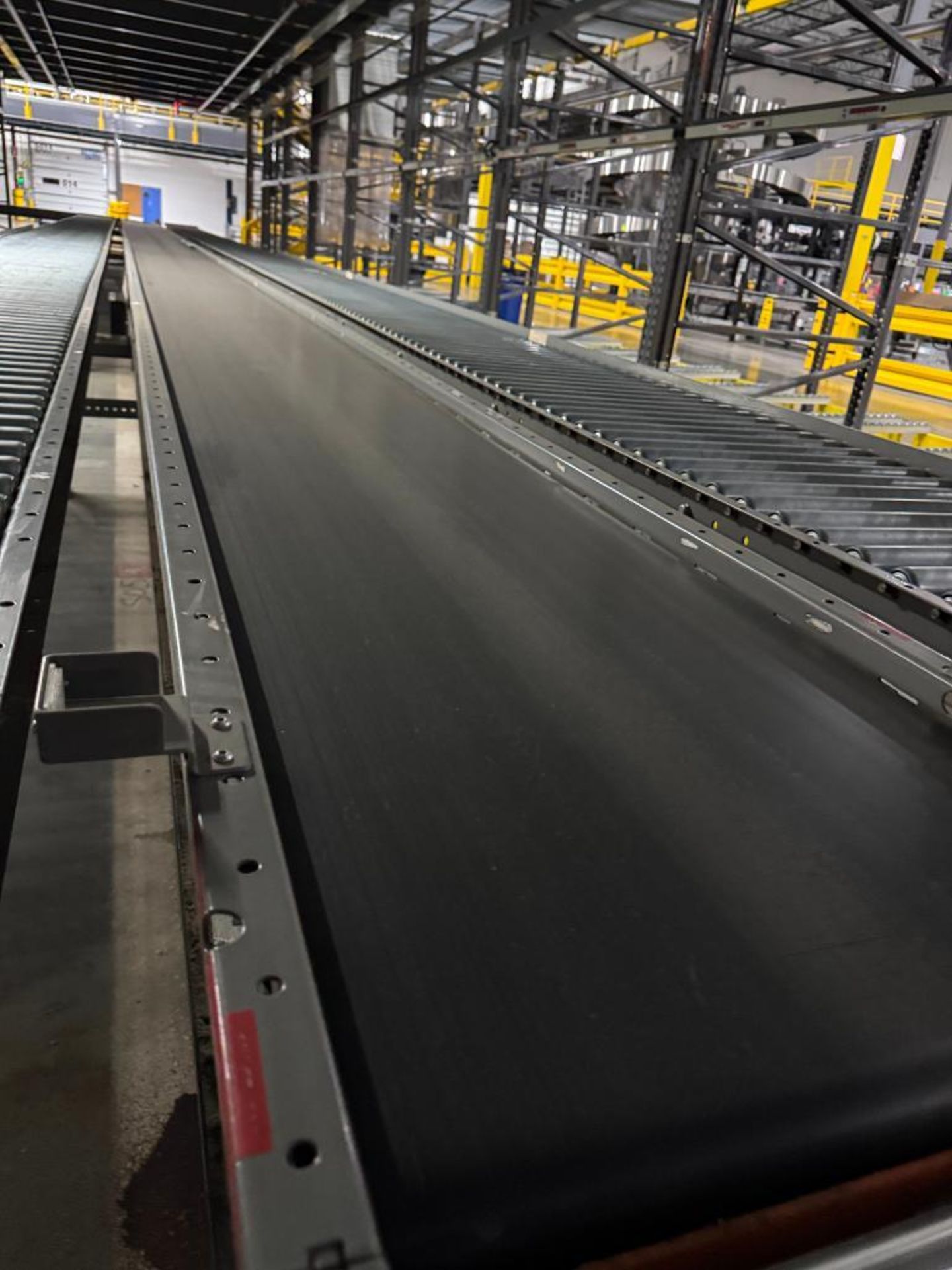 Invata conveyor belt - Image 2 of 3