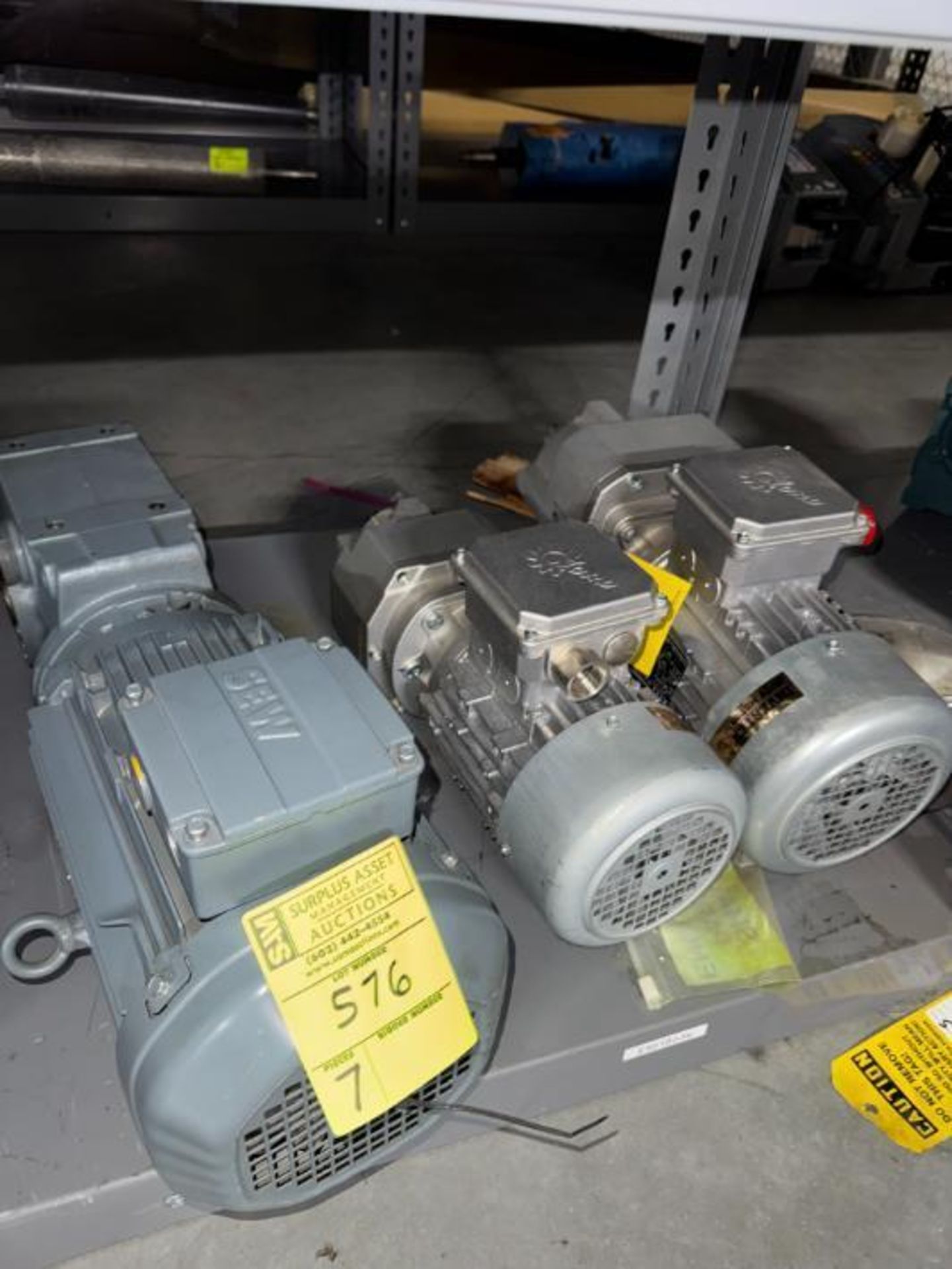 electric motors w/ gear boxes for conveyor belts - Image 6 of 6