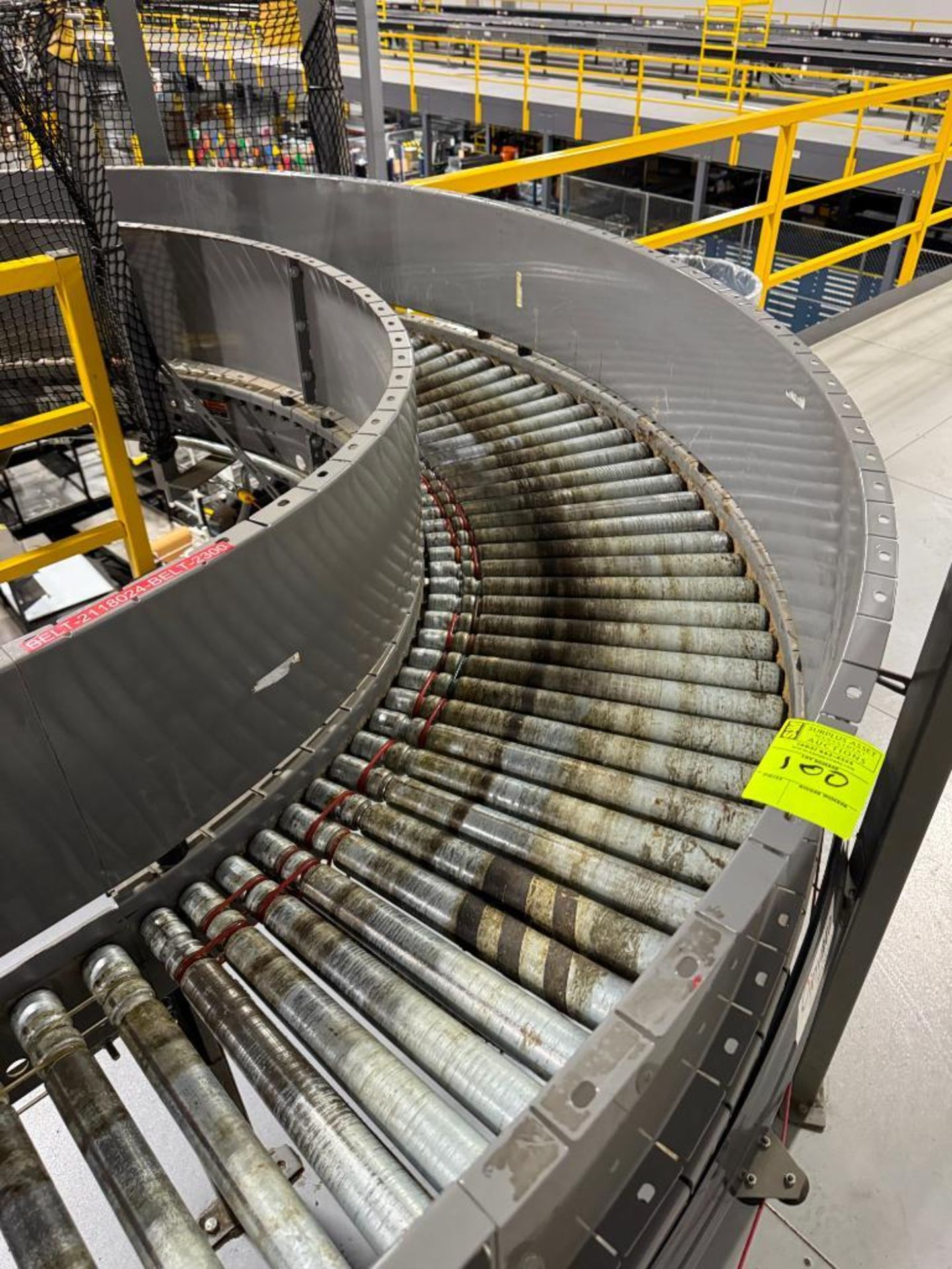 Invata powered roller conveyor, 180