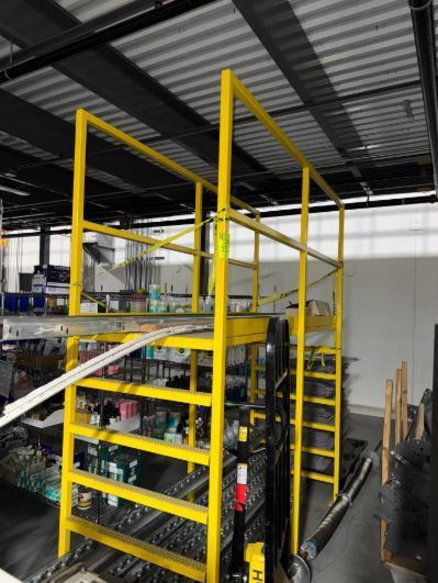 conveyor crossover, 2 lane - Image 2 of 2