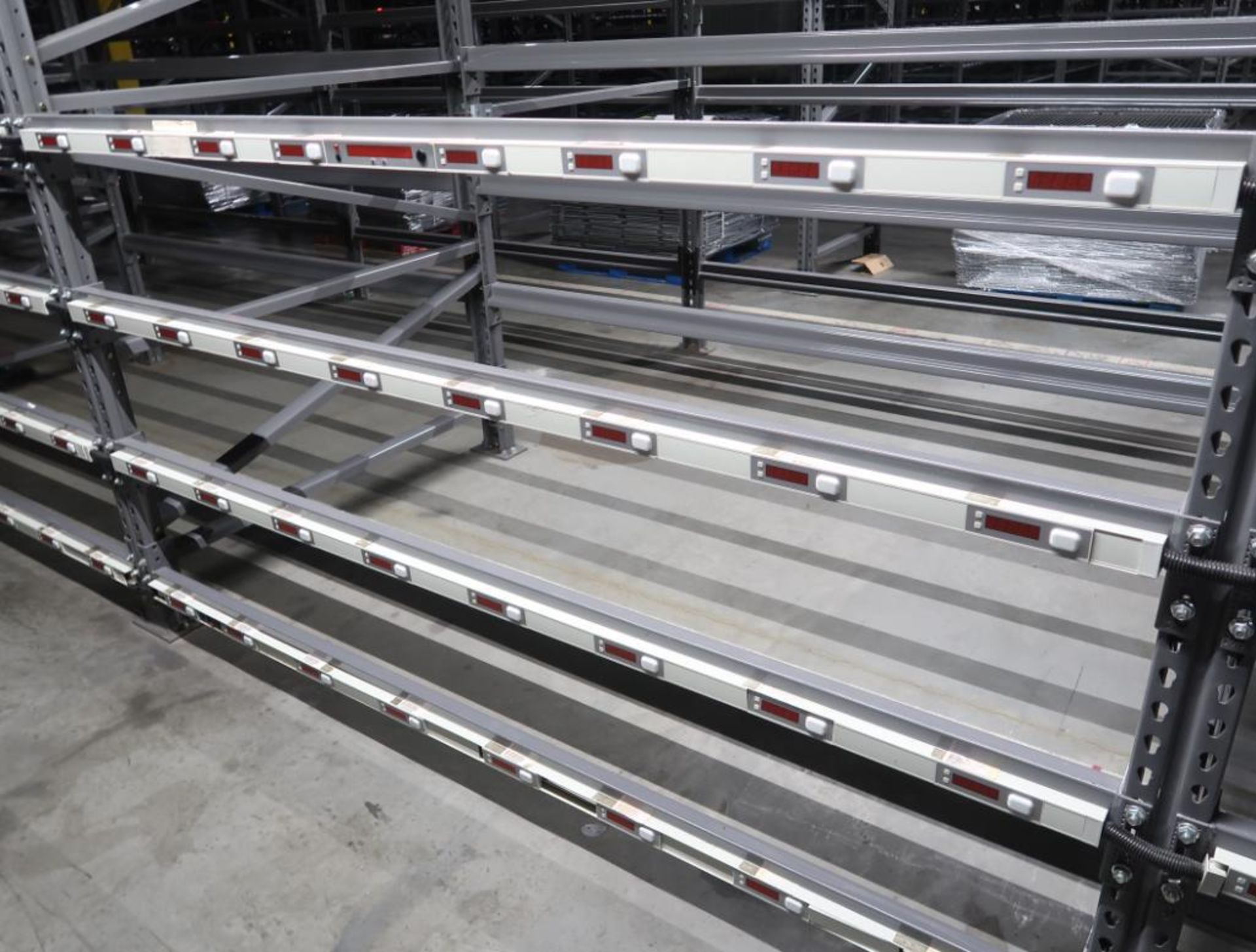 Lightning Pick pick-to light order fulfillment system