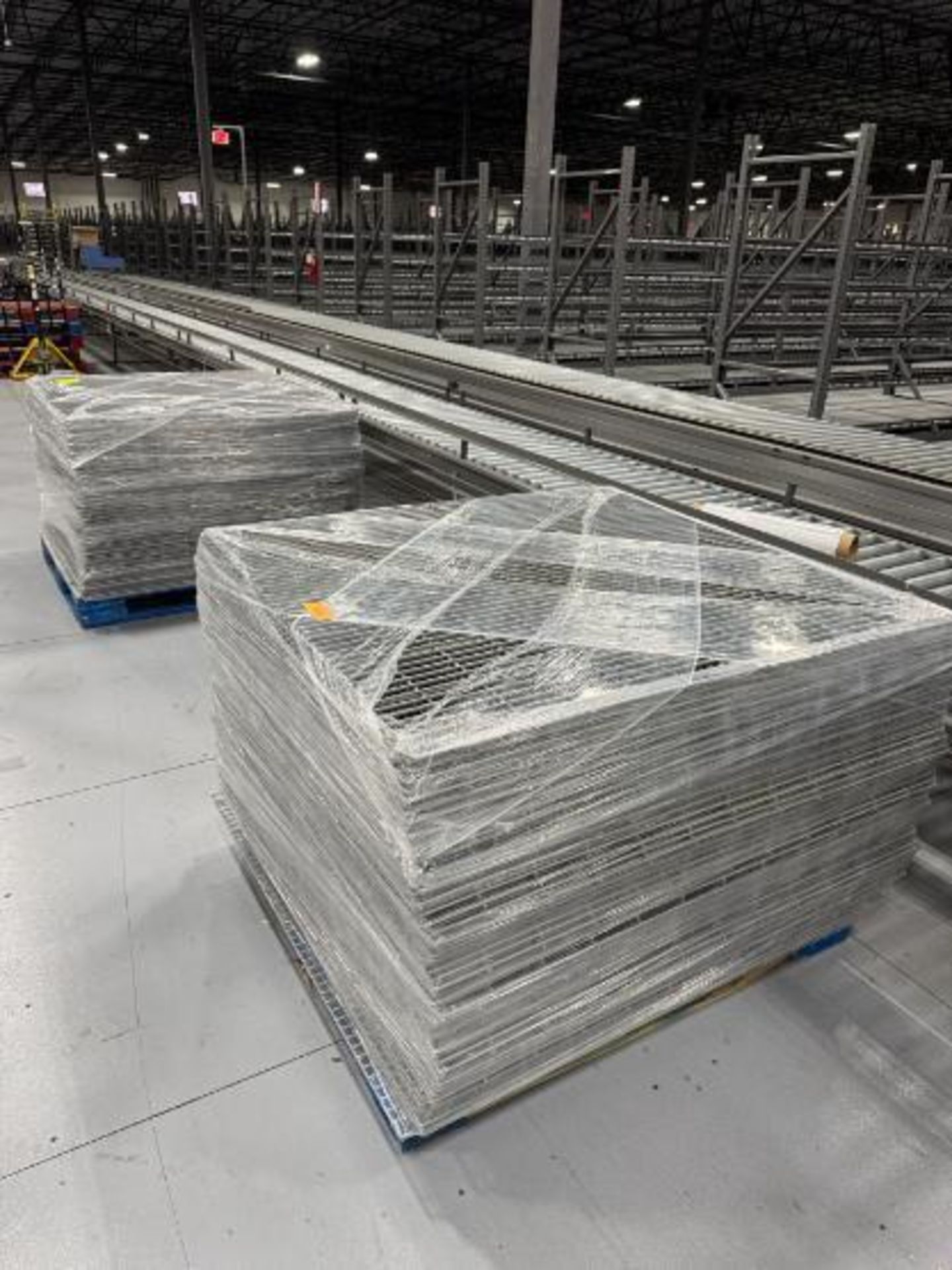 pallets of pallet racking decking - Image 2 of 2