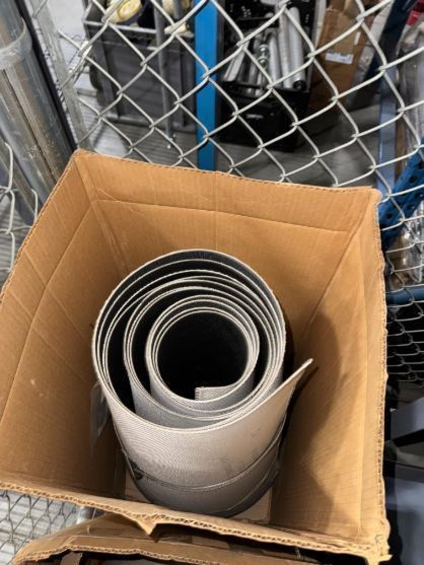 boxes of conveyor belts - Image 4 of 4