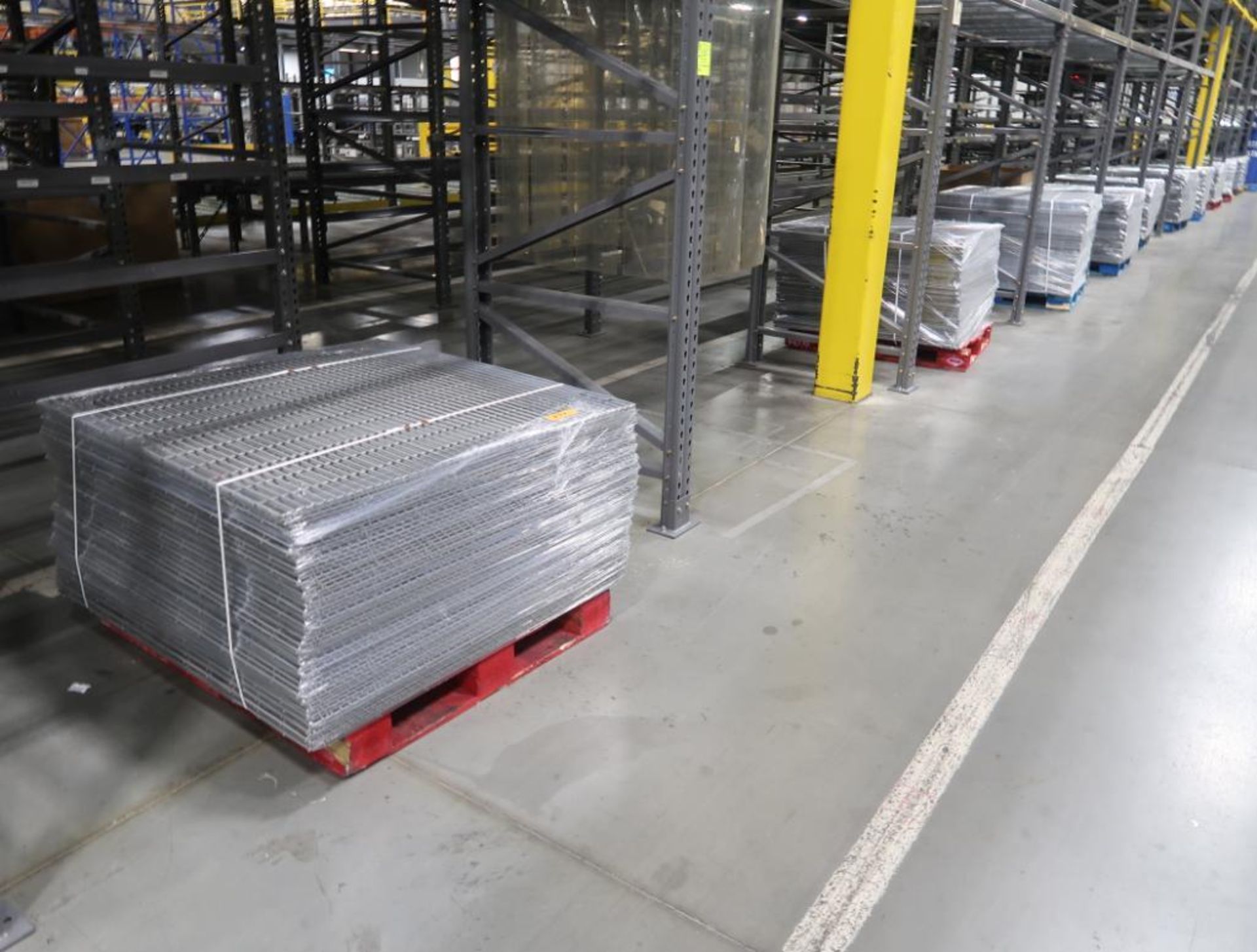 pallets of pallet racking decking - Image 3 of 3