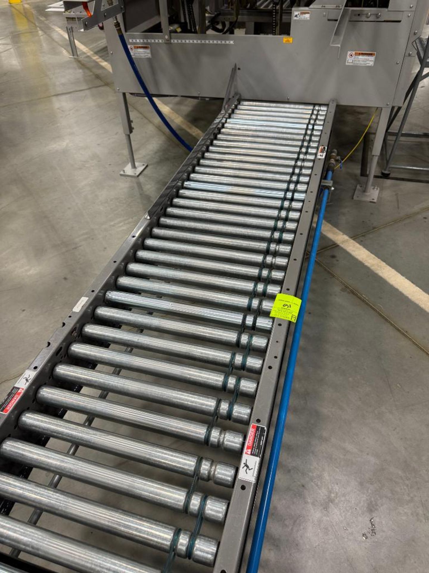 Invata powered roller conveyor - Image 2 of 3