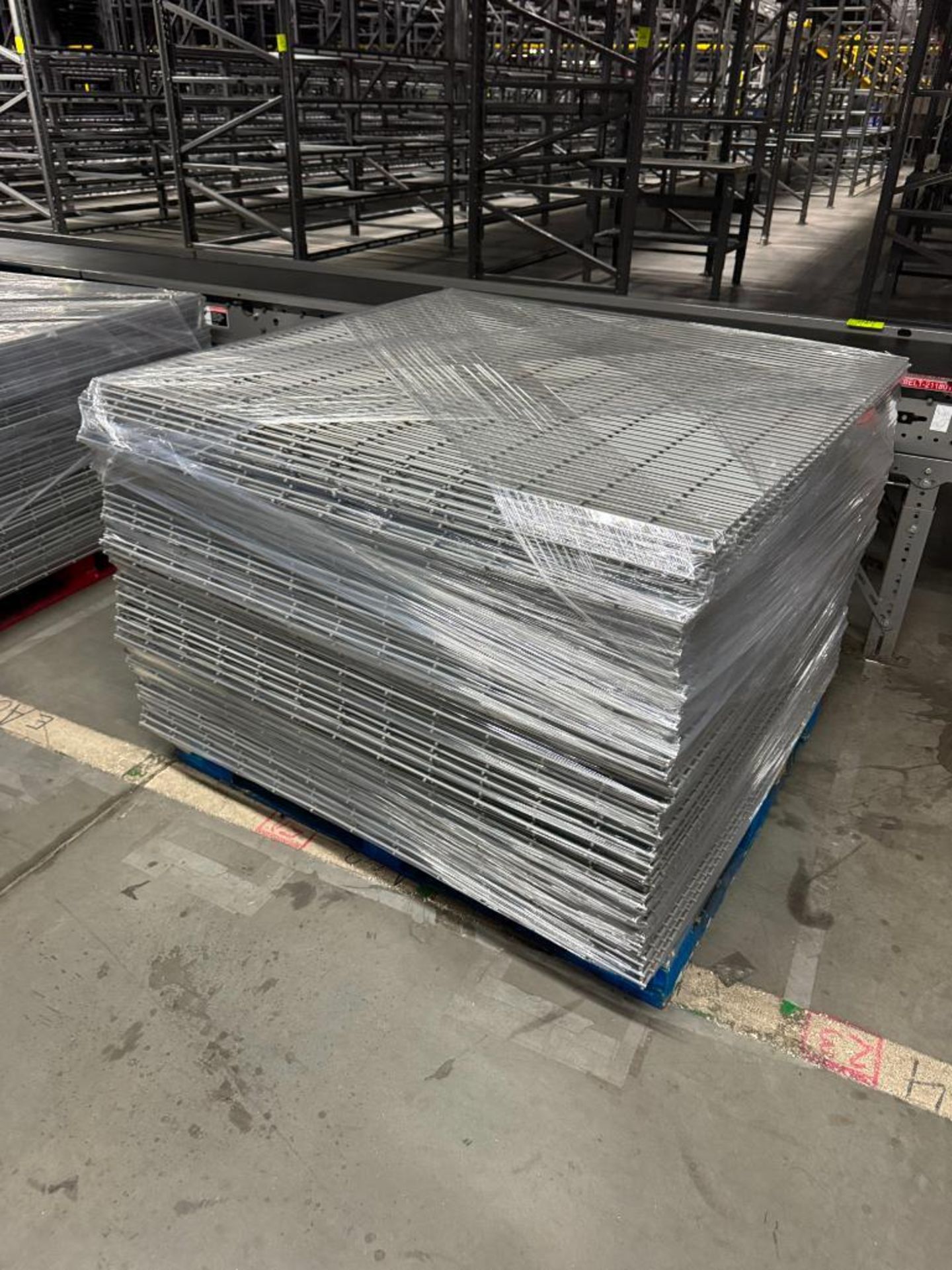pallets of pallet racking decking