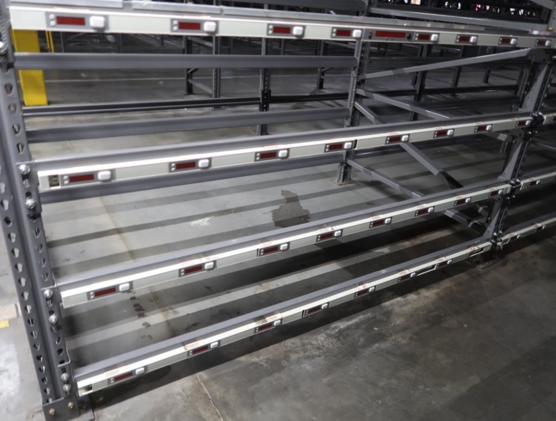 Lightning Pick pick-to light order fulfillment system