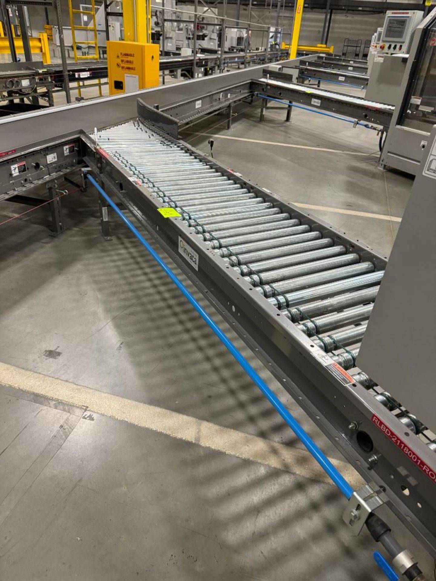 Invata powered roller conveyor