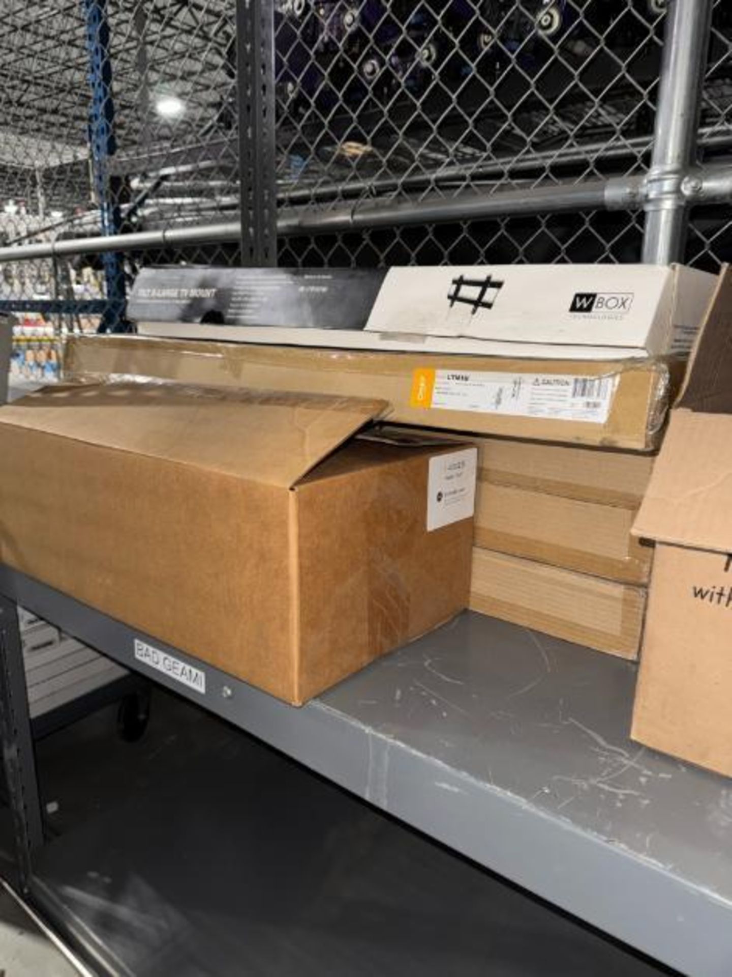 contents of shelf- deck mount dual monitor arms, TV wall mounts, - Image 4 of 4