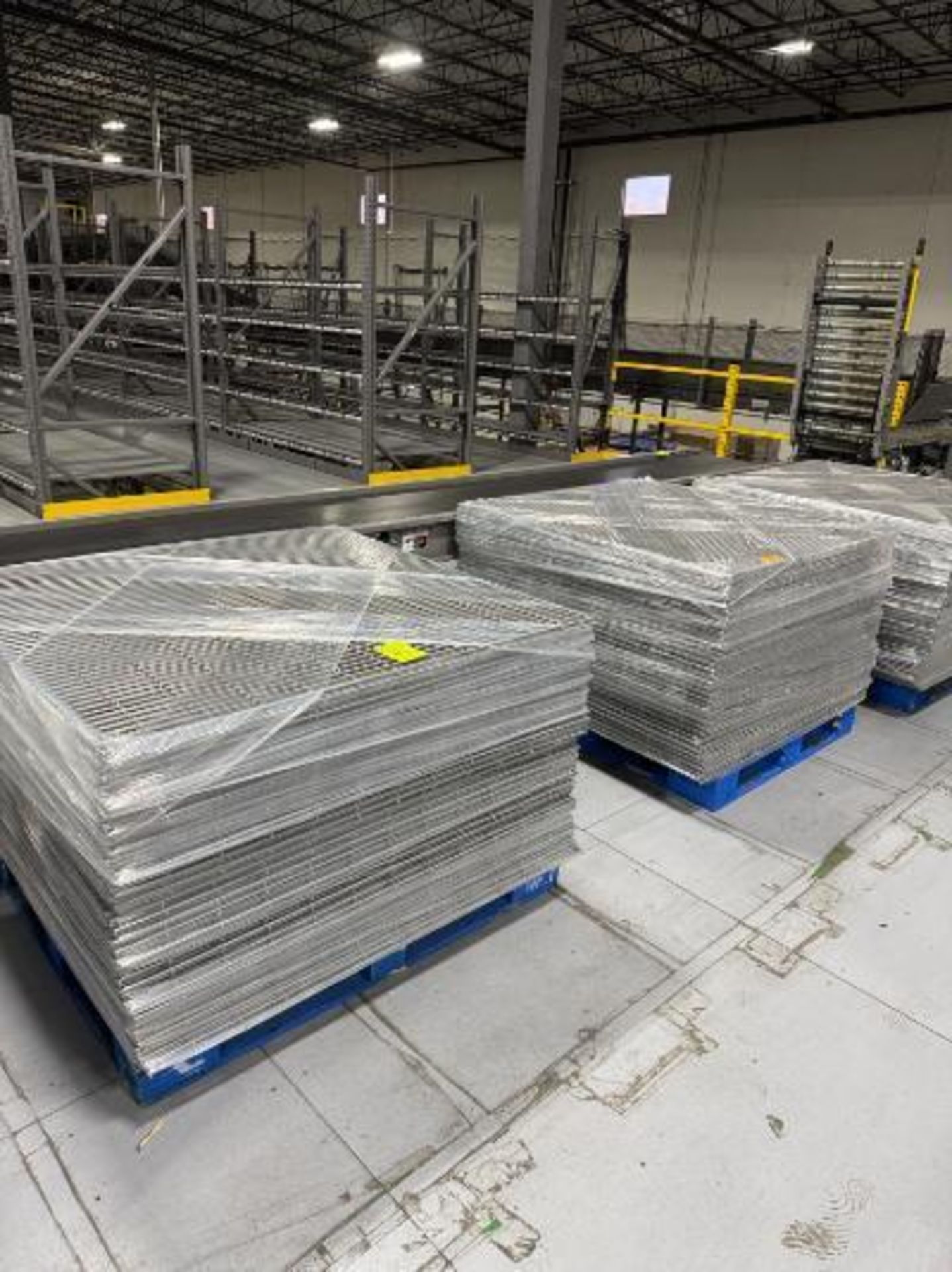 pallets of pallet racking decking - Image 2 of 2