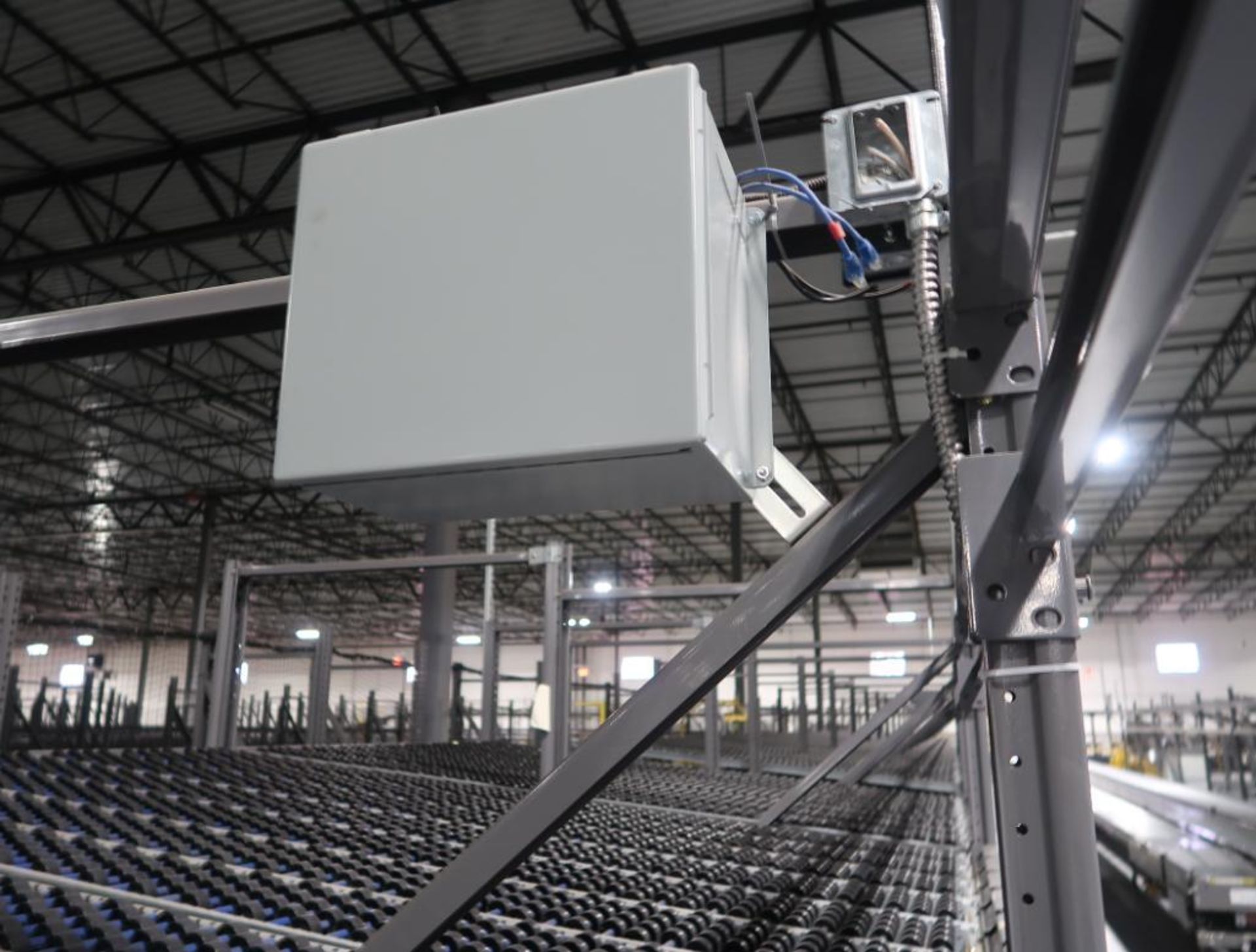 Lightning Pick pick-to light order fulfillment system - Image 3 of 4