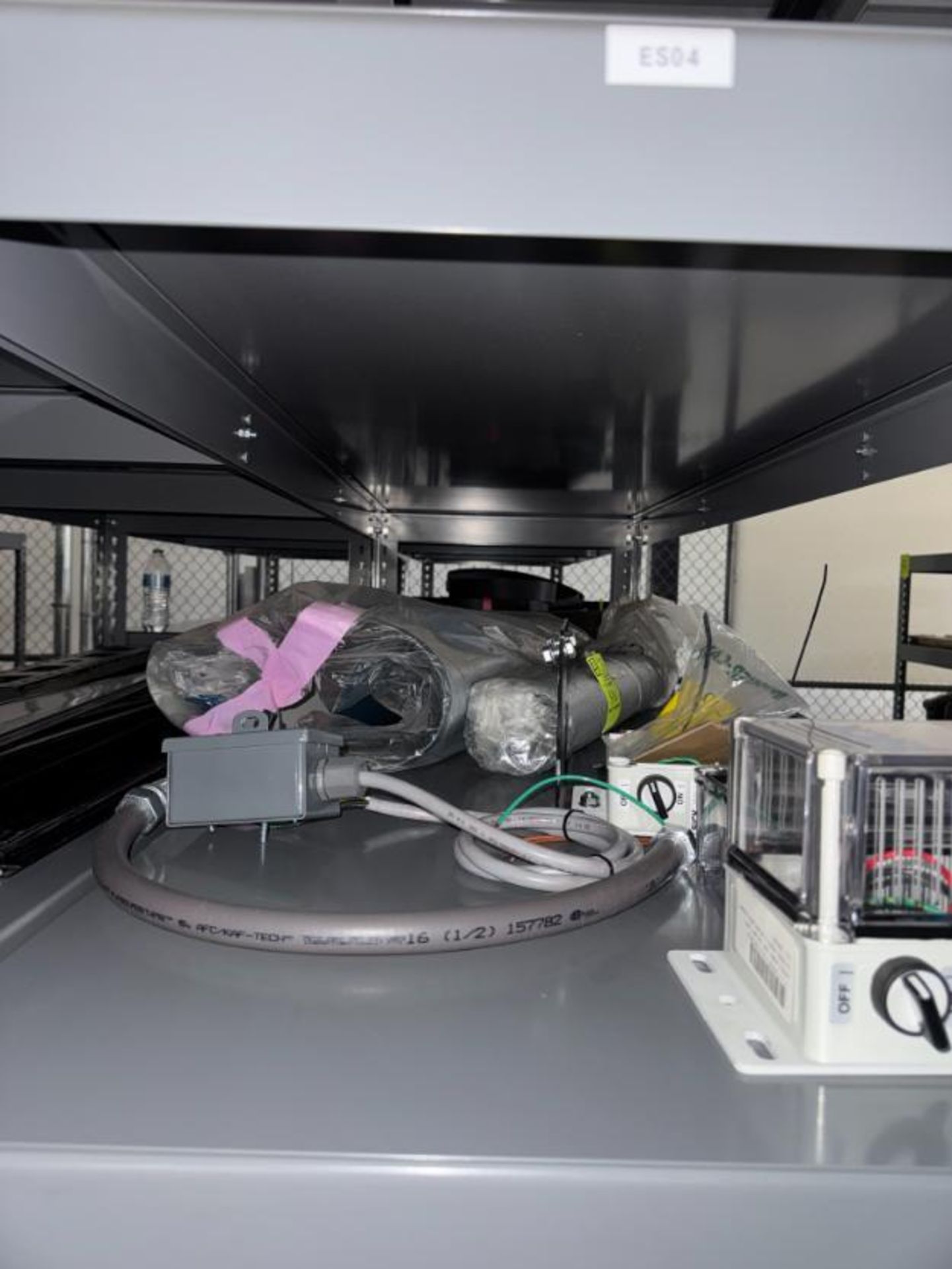 contents of shelf- shoe sorter & other conveyor belts - Image 6 of 6