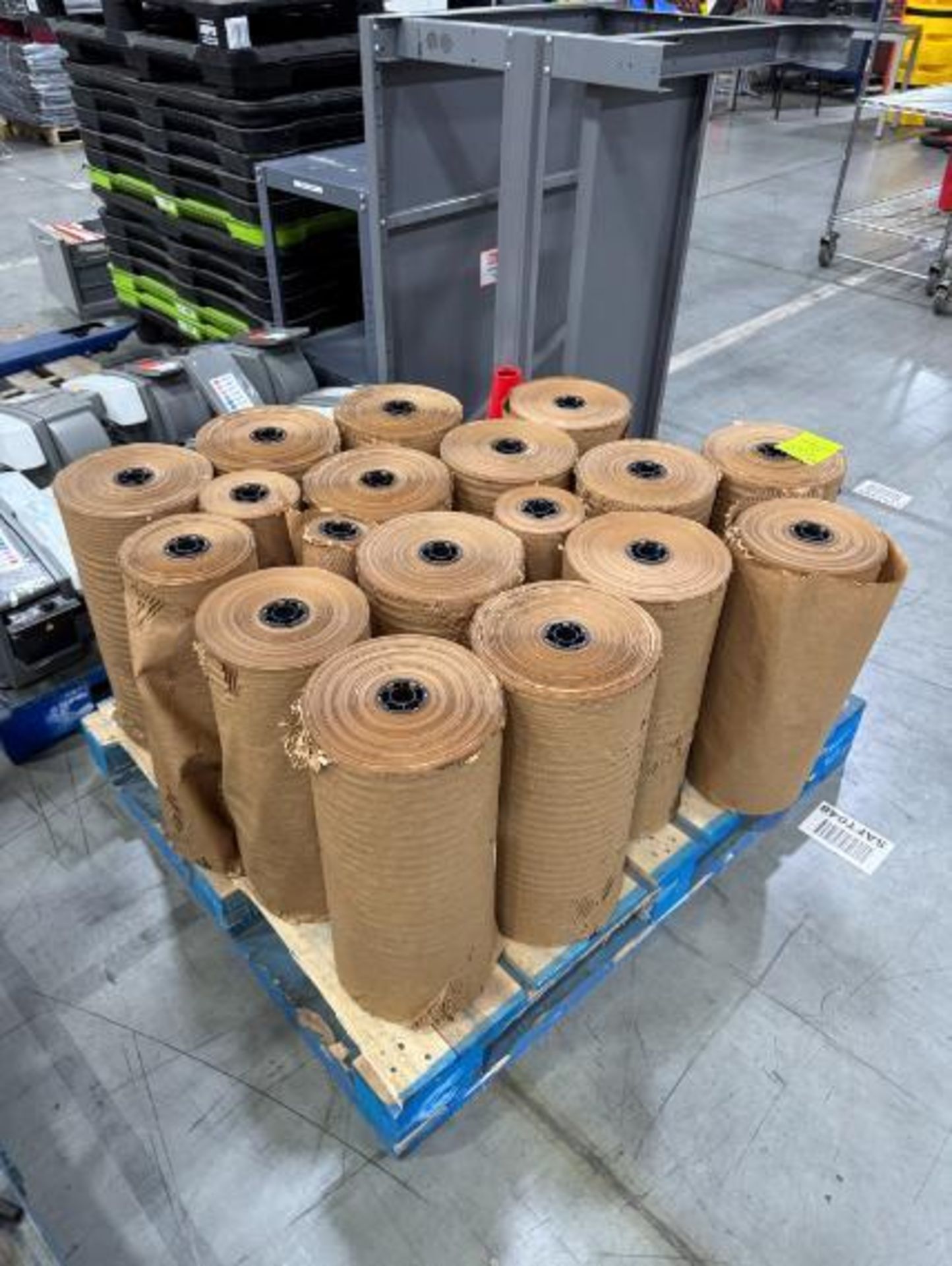rolls of corrugated packing paper - Image 2 of 2