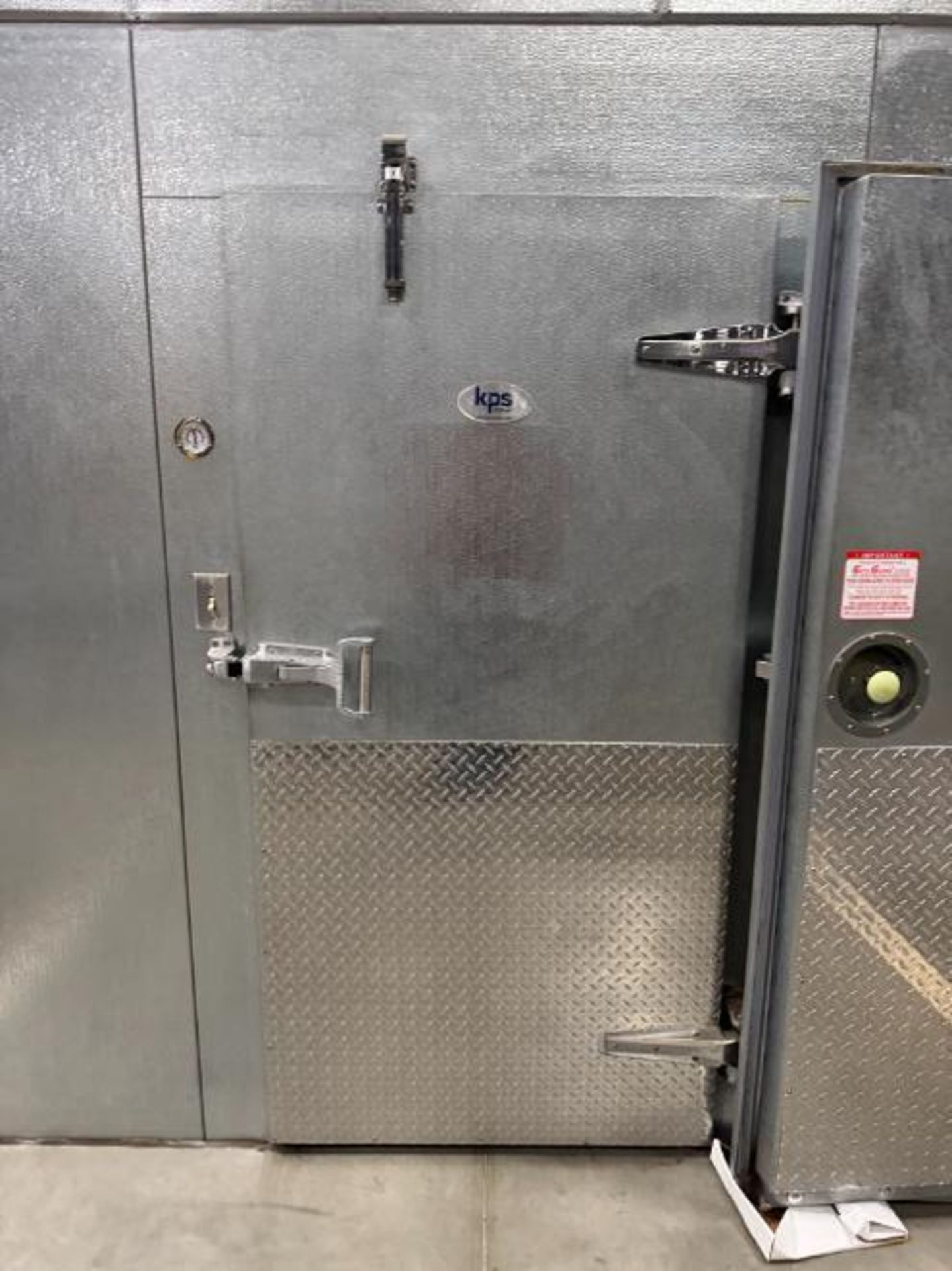 combo walk-in cooler & freezer, w/ compressors & coils - Image 14 of 18