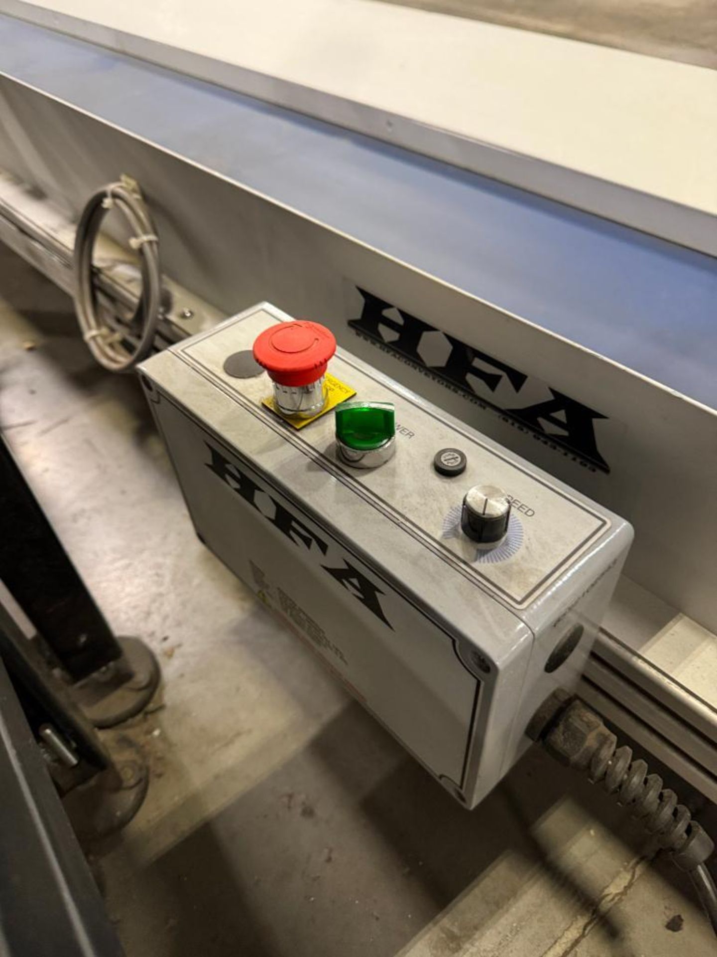 HFA portable conveyor, adjustable height - Image 3 of 3