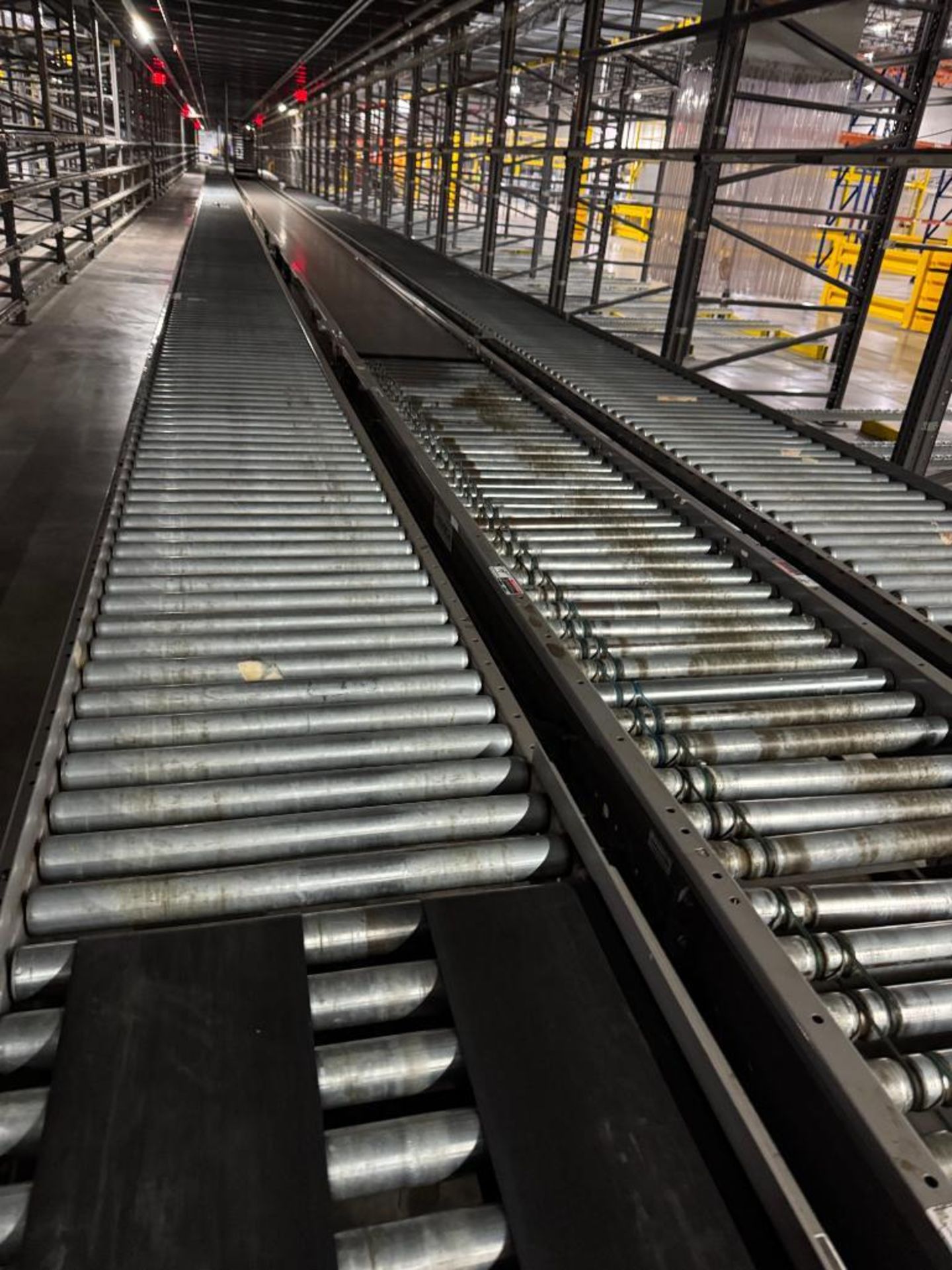 Invata diverter dual roller conveyor - Image 2 of 7