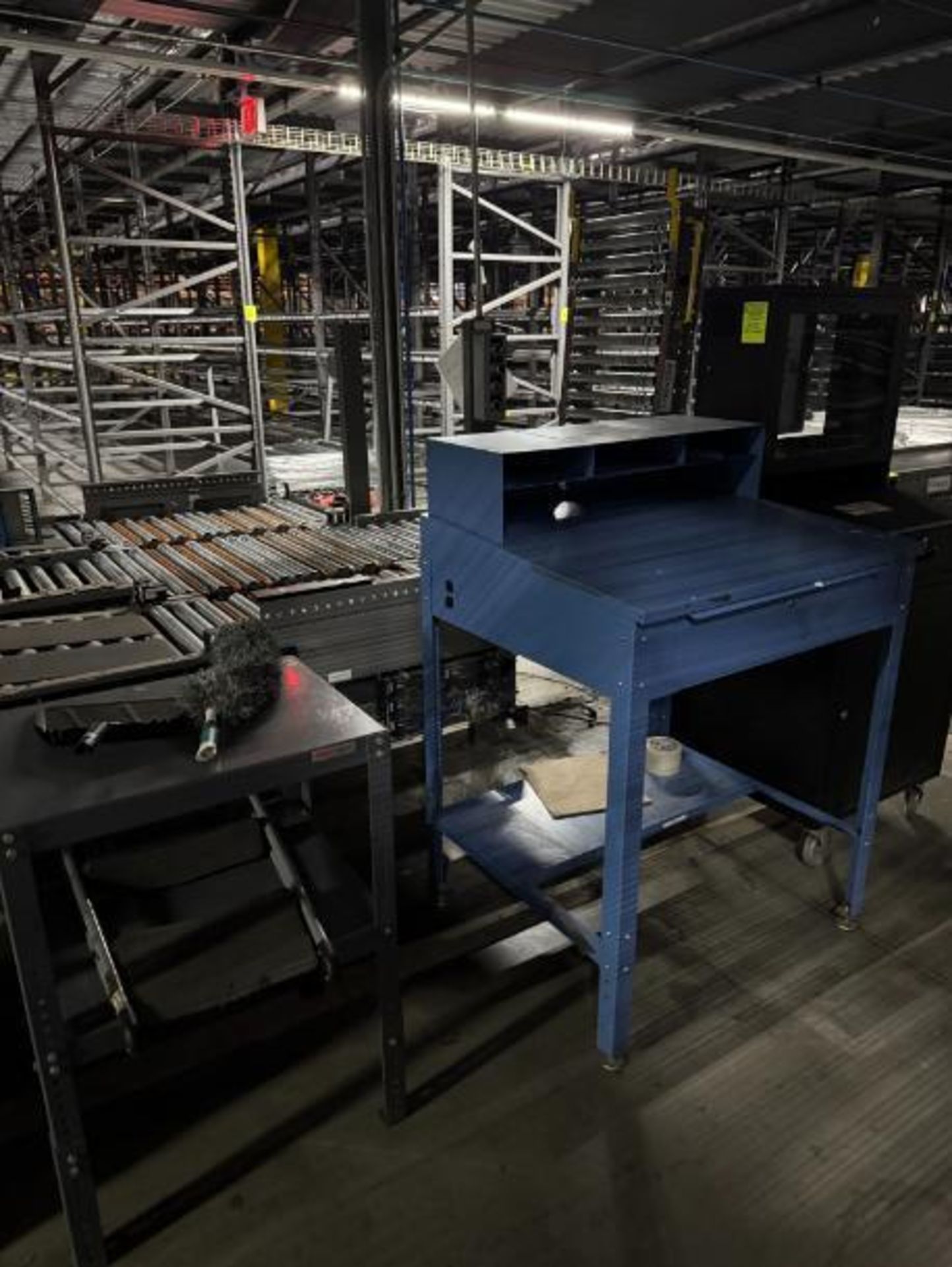 group of misc- receiving desk, Global mobile computer station, - Image 4 of 4