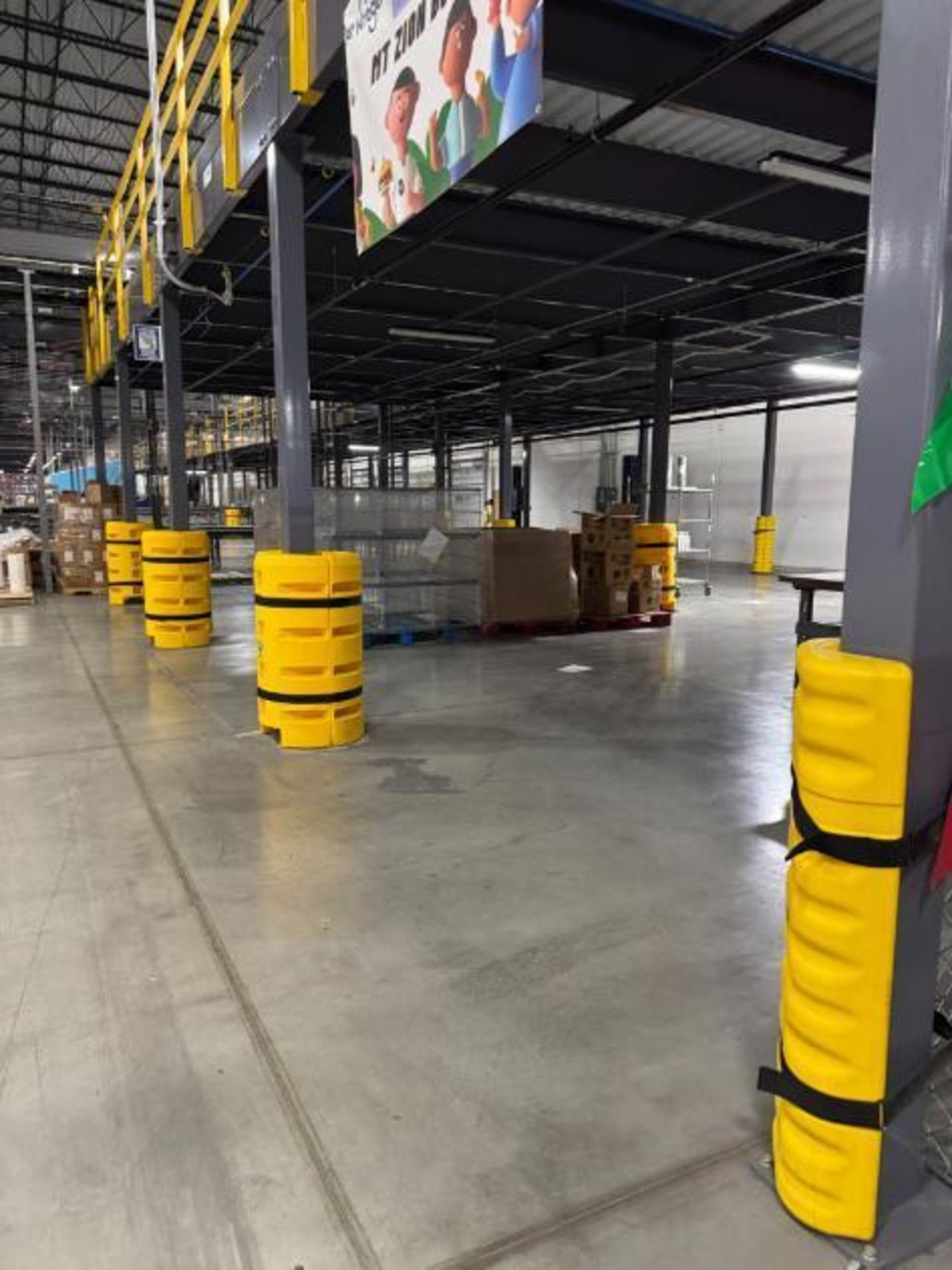 plastic column guards - Image 2 of 2