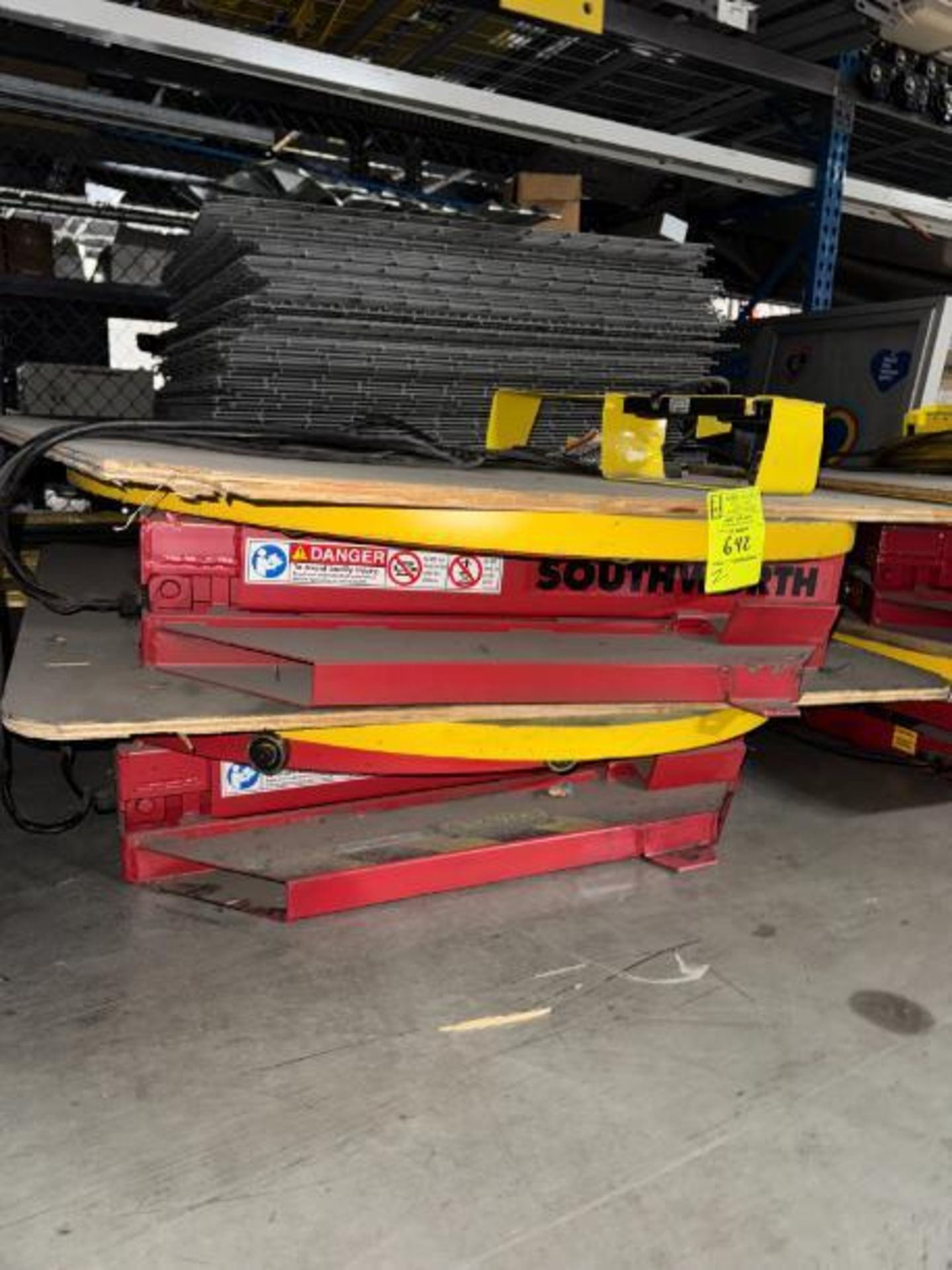 Southworth Pallet Pal pallet positioner & leveler