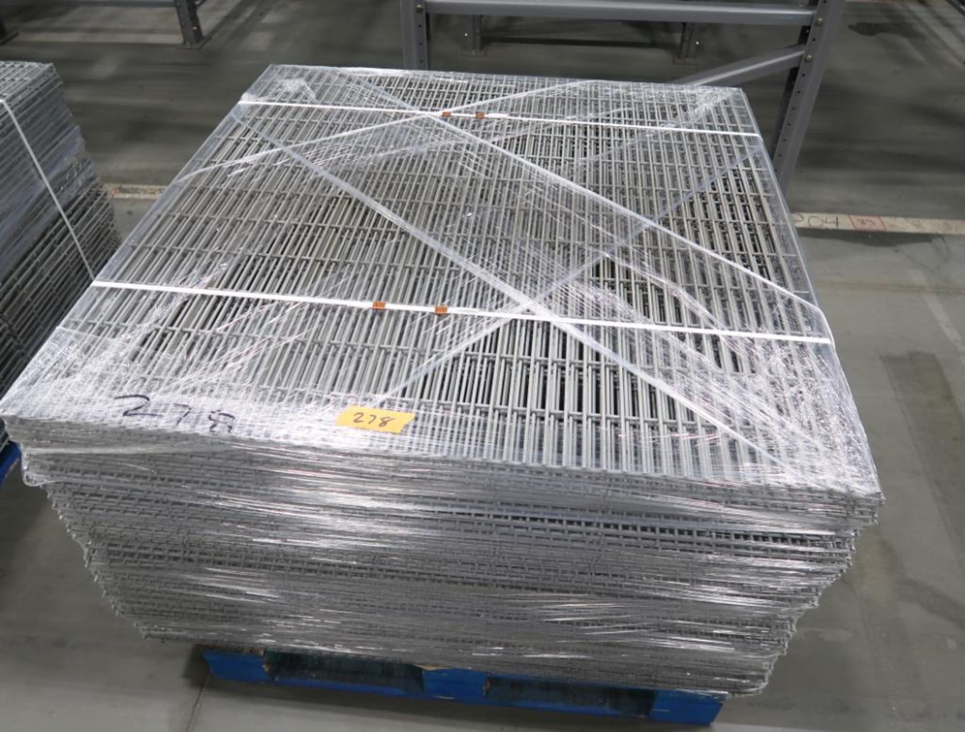 pallets of pallet racking decking
