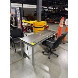 table & chairs