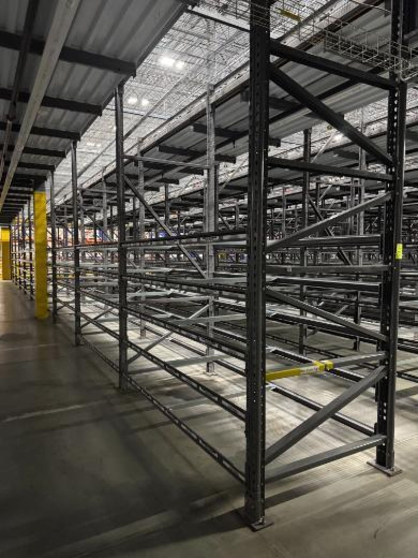 10) sections of pallet racking - Image 2 of 4