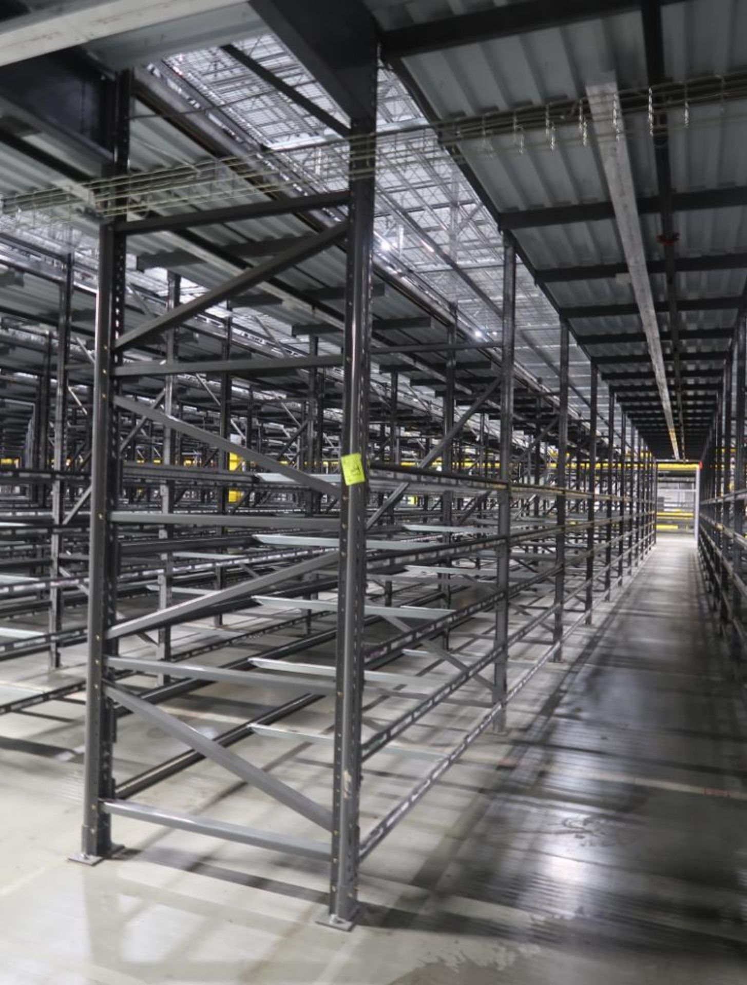 12) sections of pallet racking - Image 2 of 2