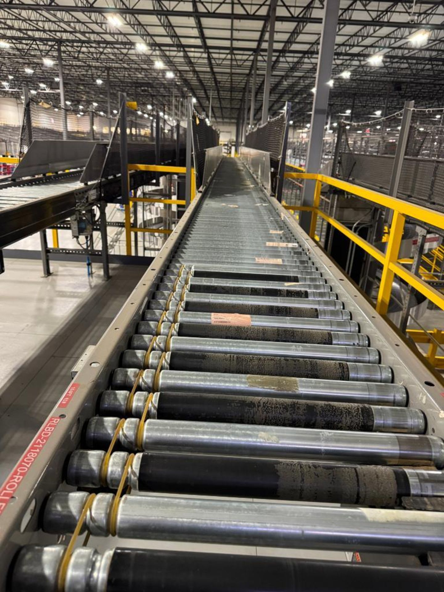 Invata partially powered roller conveyor, on ~16' uprights - Image 3 of 4