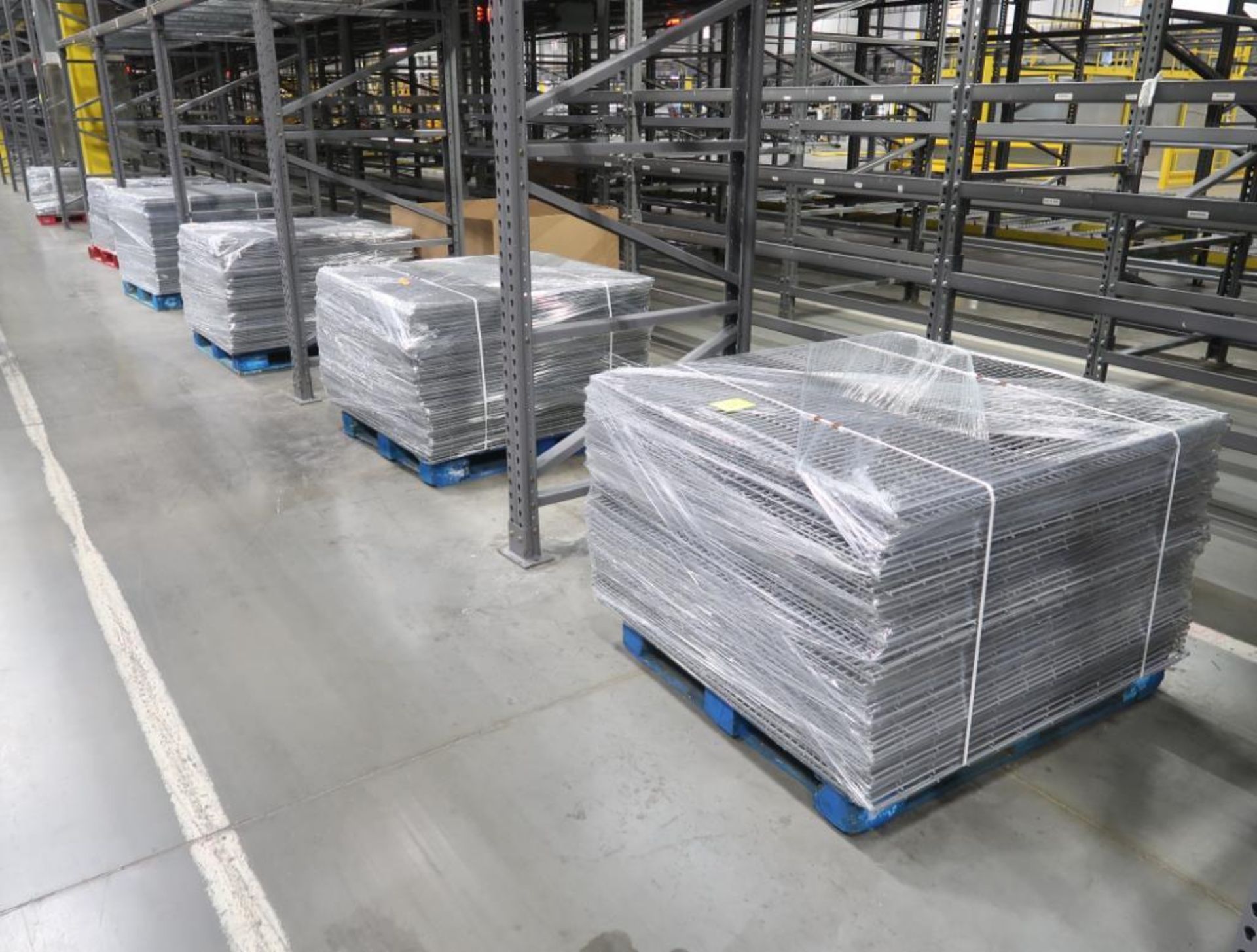 pallets of pallet racking decking