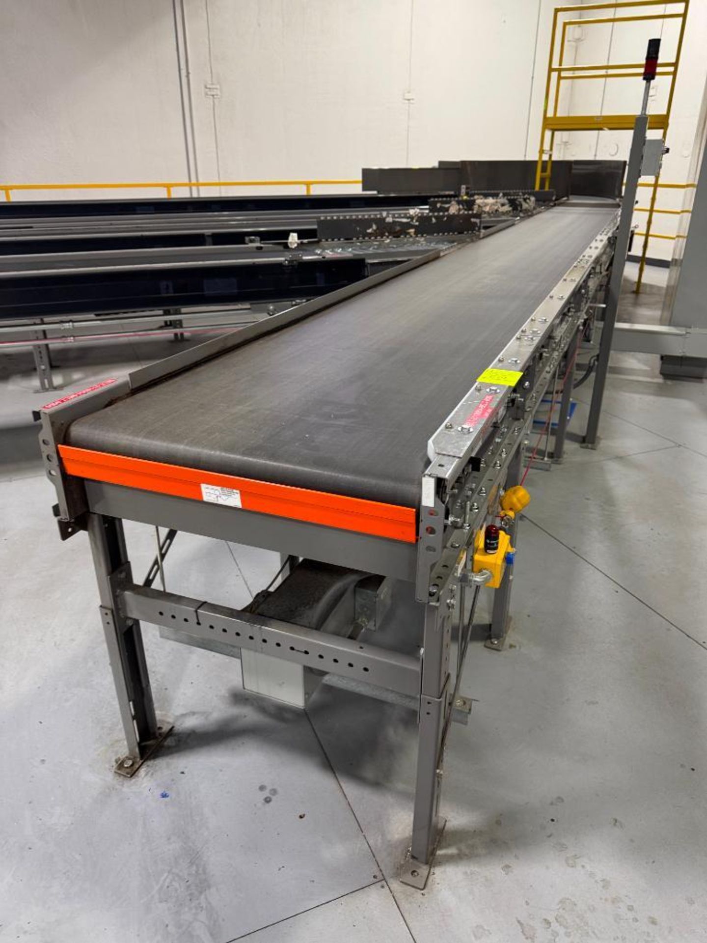 Invata conveyor belt collection belt