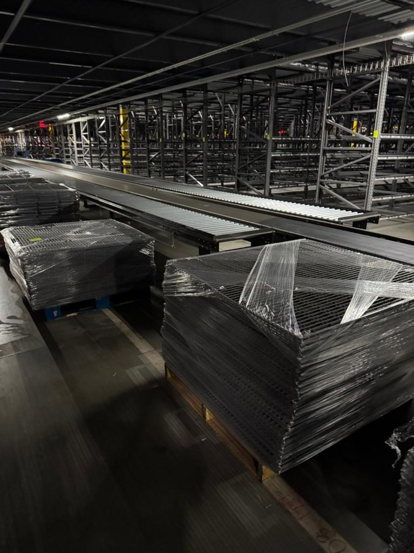 pallets of pallet racking decking - Image 3 of 3