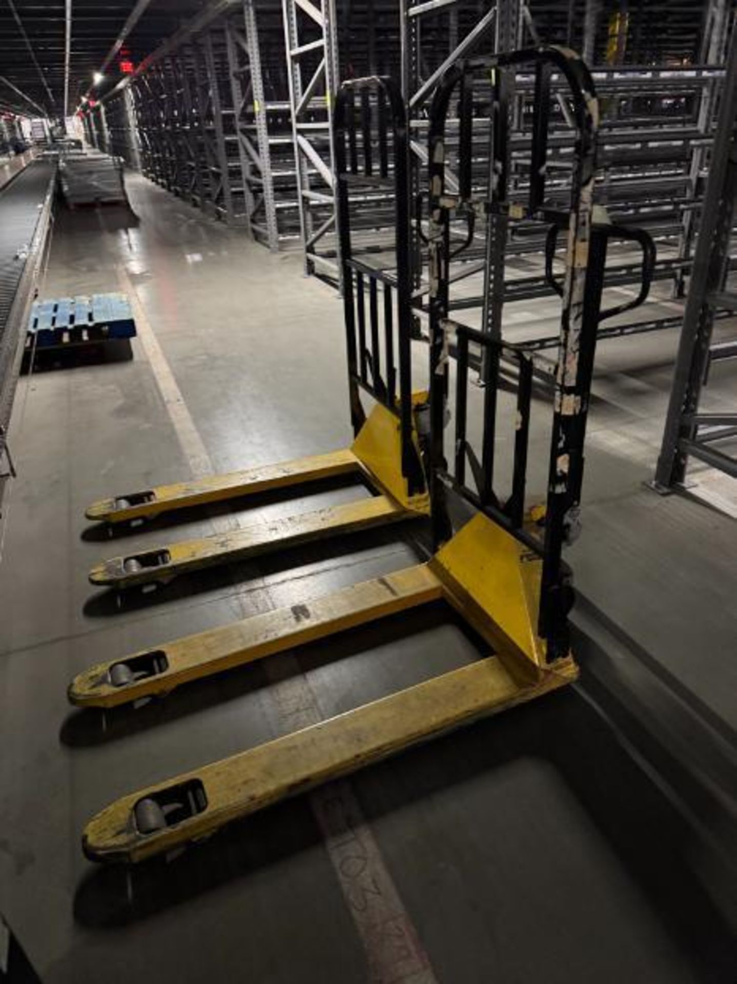 pallet jacks