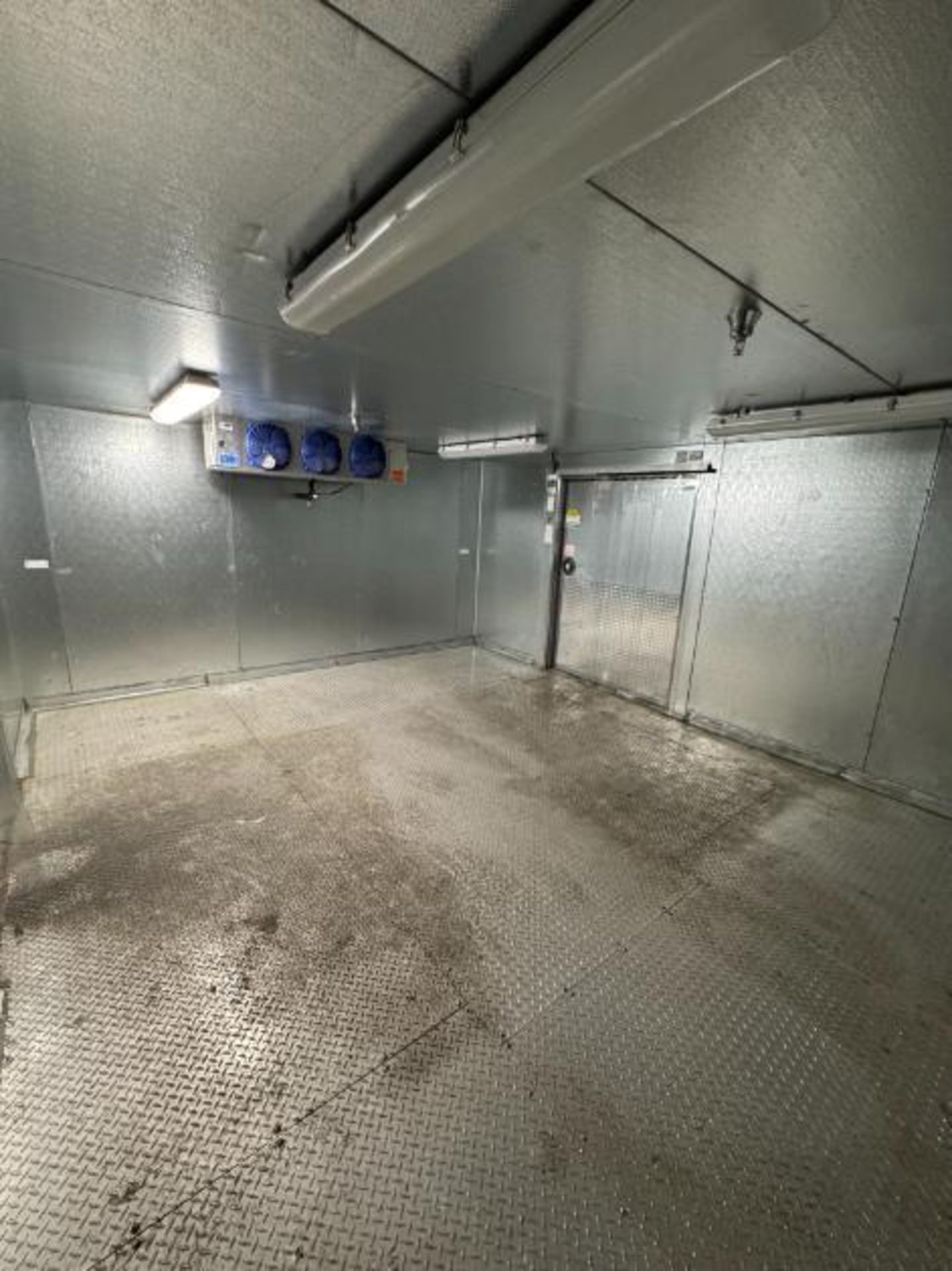 combo walk-in cooler & freezer, w/ compressors & coils - Image 5 of 18