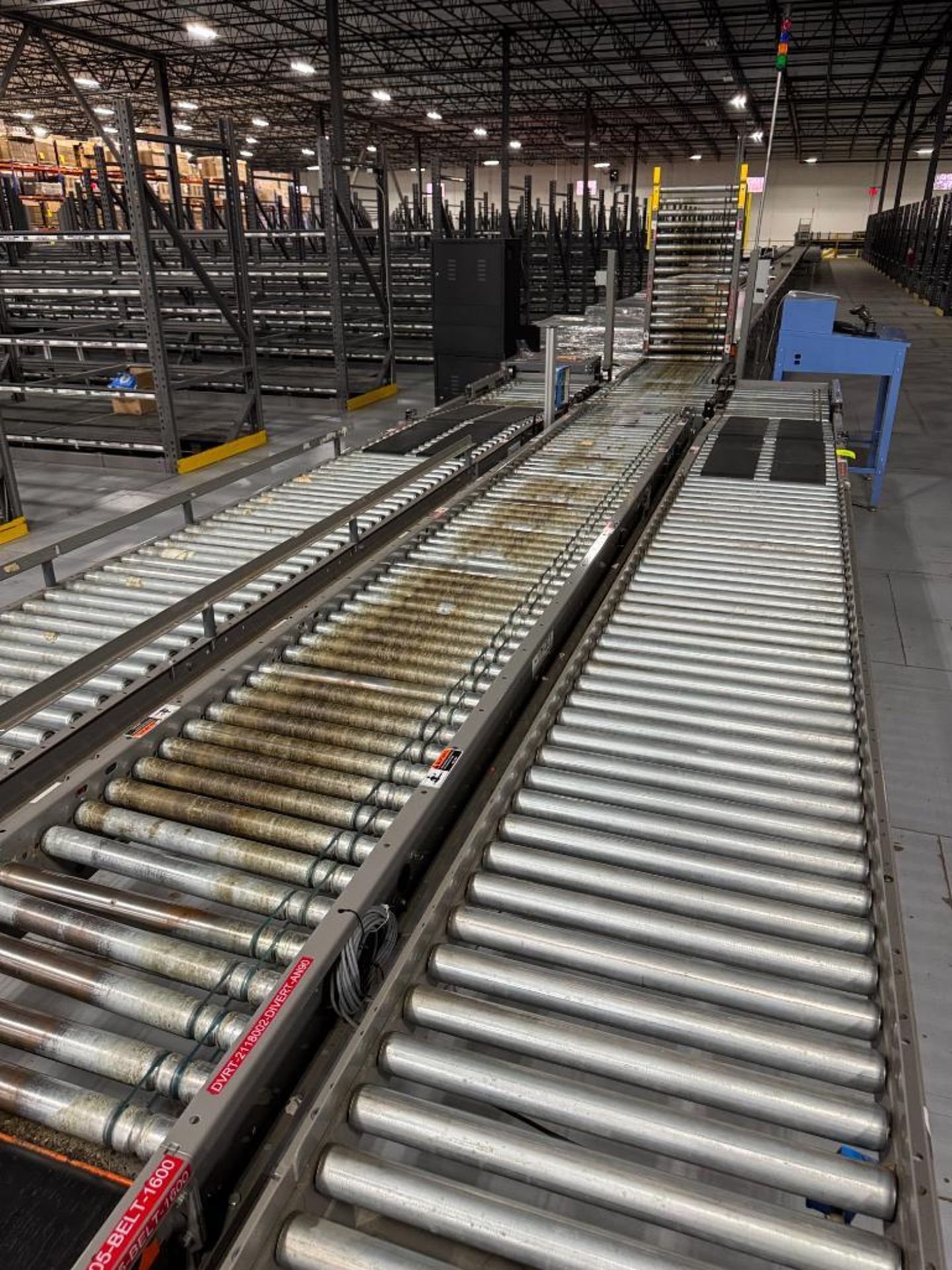 Invata diverter dual roller conveyor - Image 2 of 6
