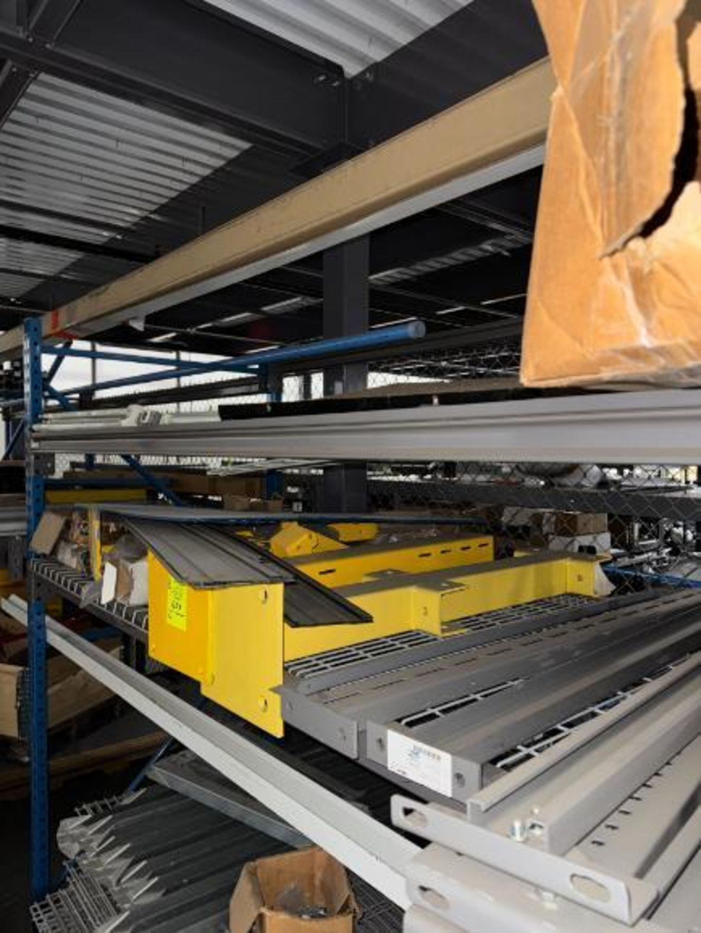 pallet racking, 4) sections, w/ contents- roller conveyor, shoe sorter parts, - Image 4 of 11