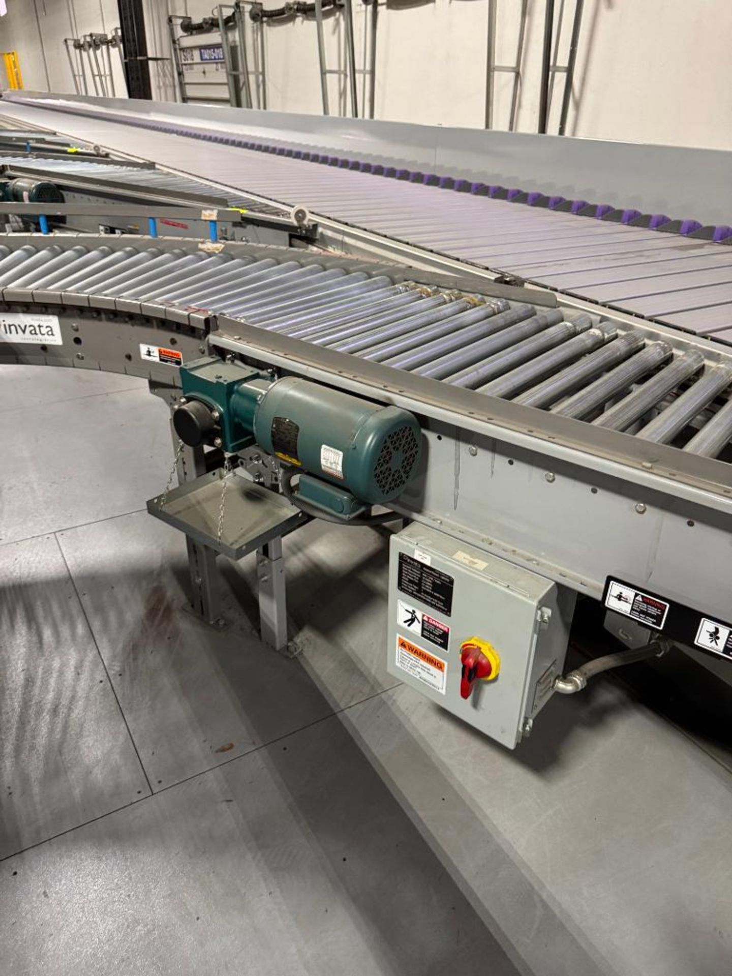 Invata powered roller conveyor, 90 - Image 2 of 4