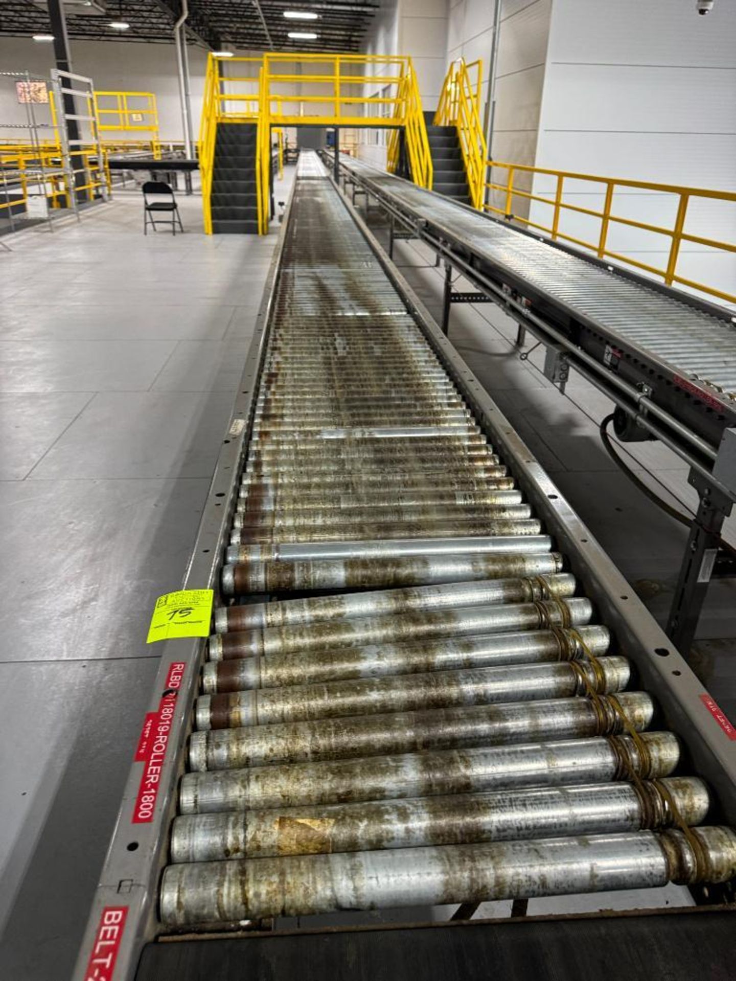 Invata partially powered roller conveyor
