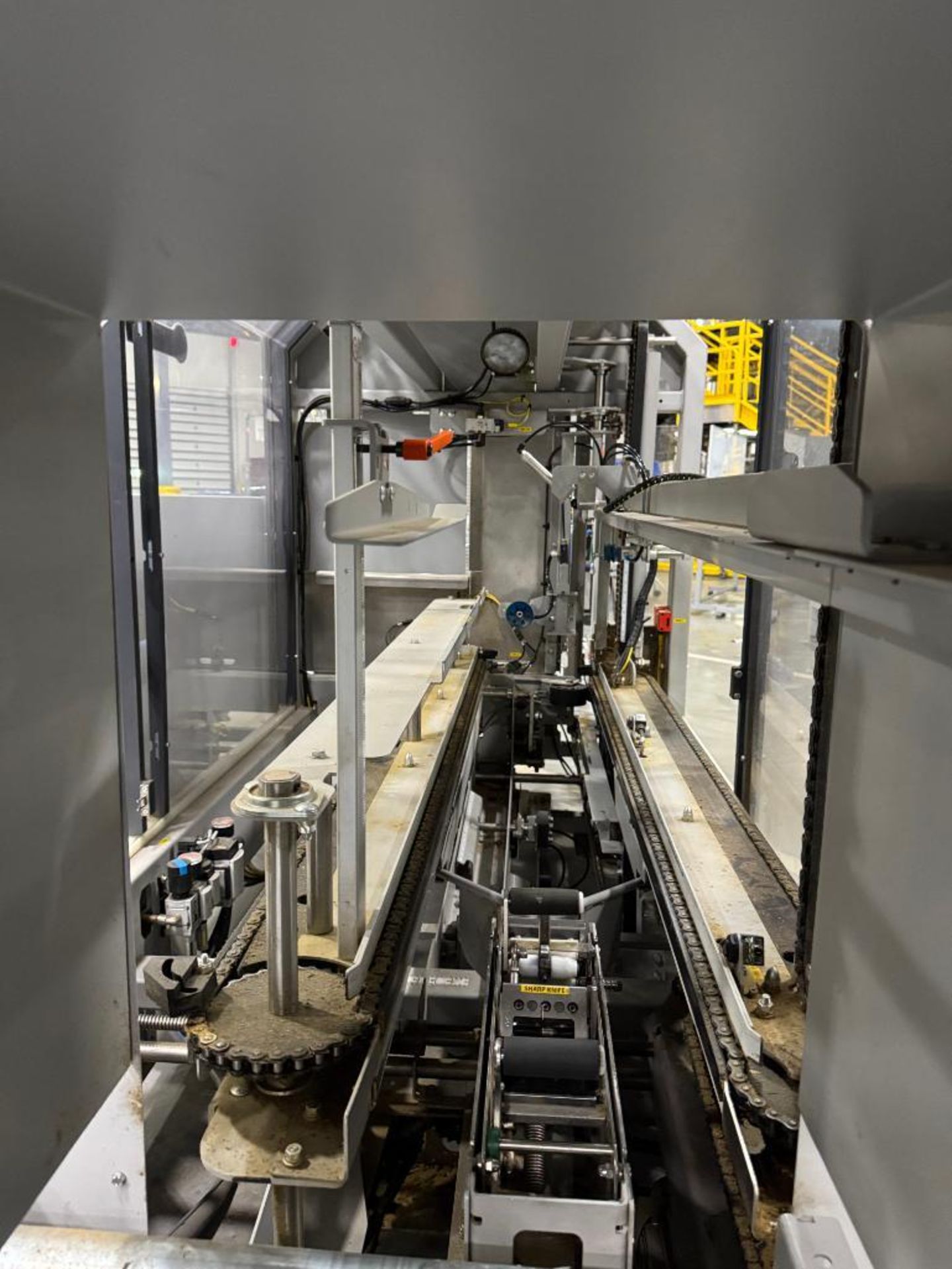 Pearson Packaging case erector, cardboard box builder - Image 6 of 7