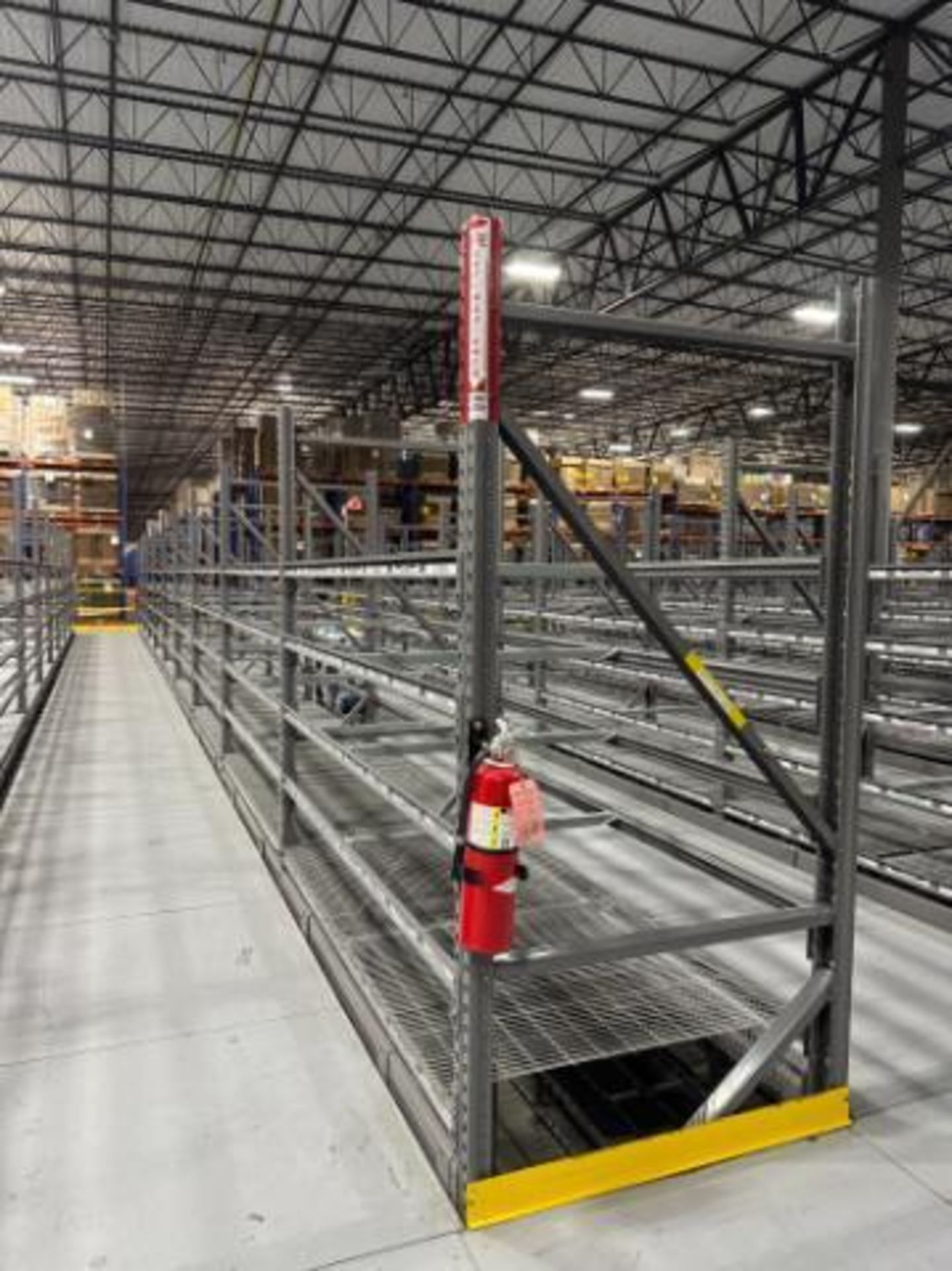 10) sections of pallet racking - Image 4 of 4