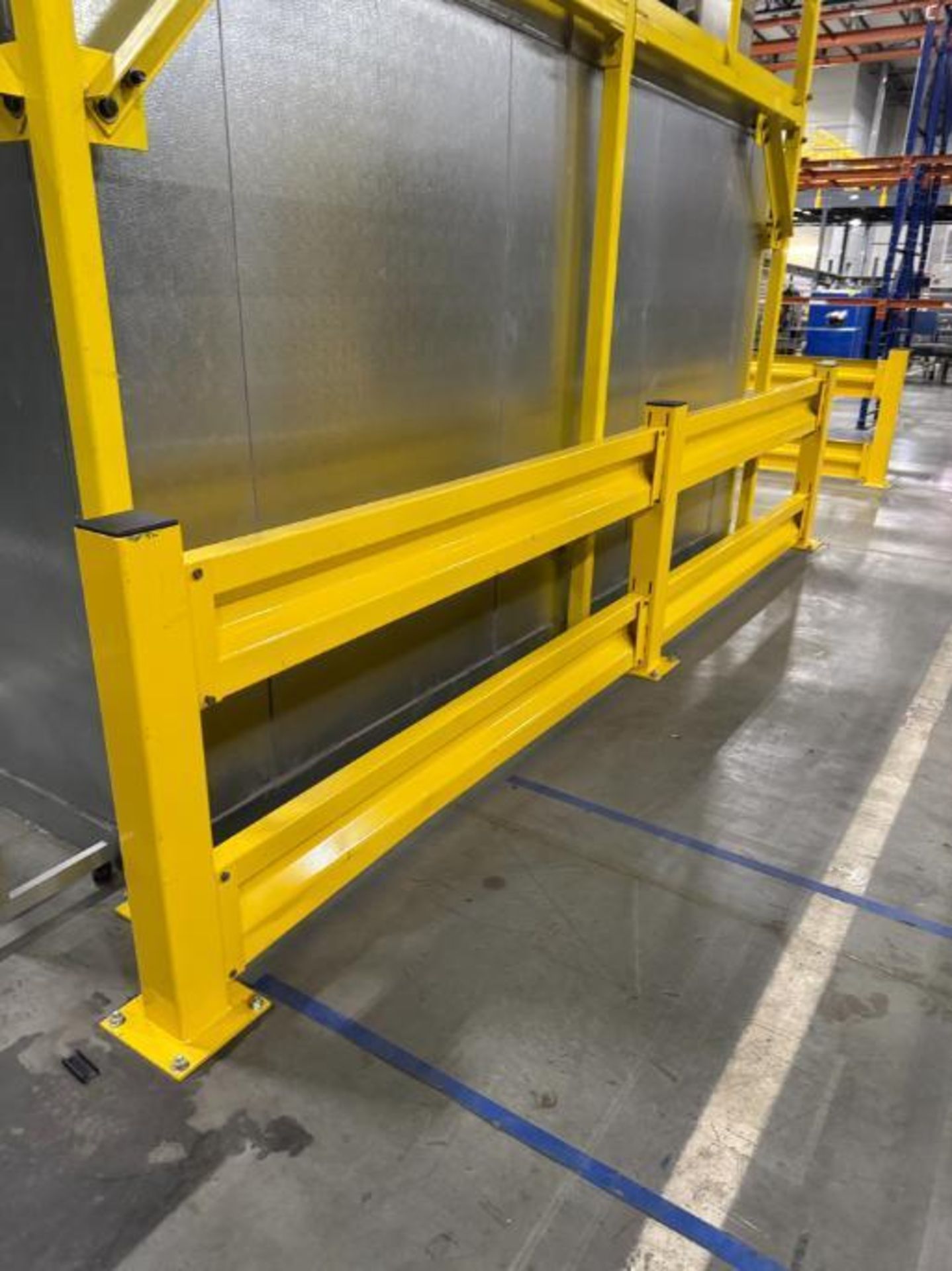 sections of warehouse divider fence - Image 2 of 2