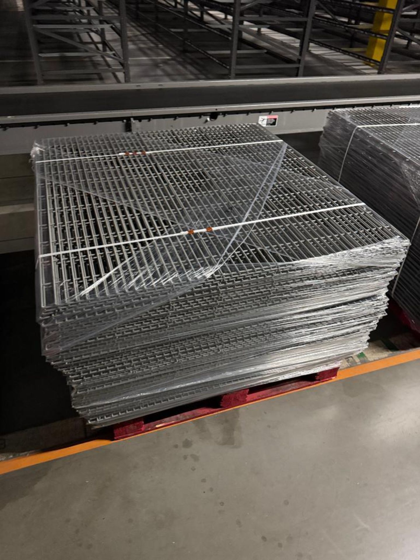 pallets of pallet racking decking