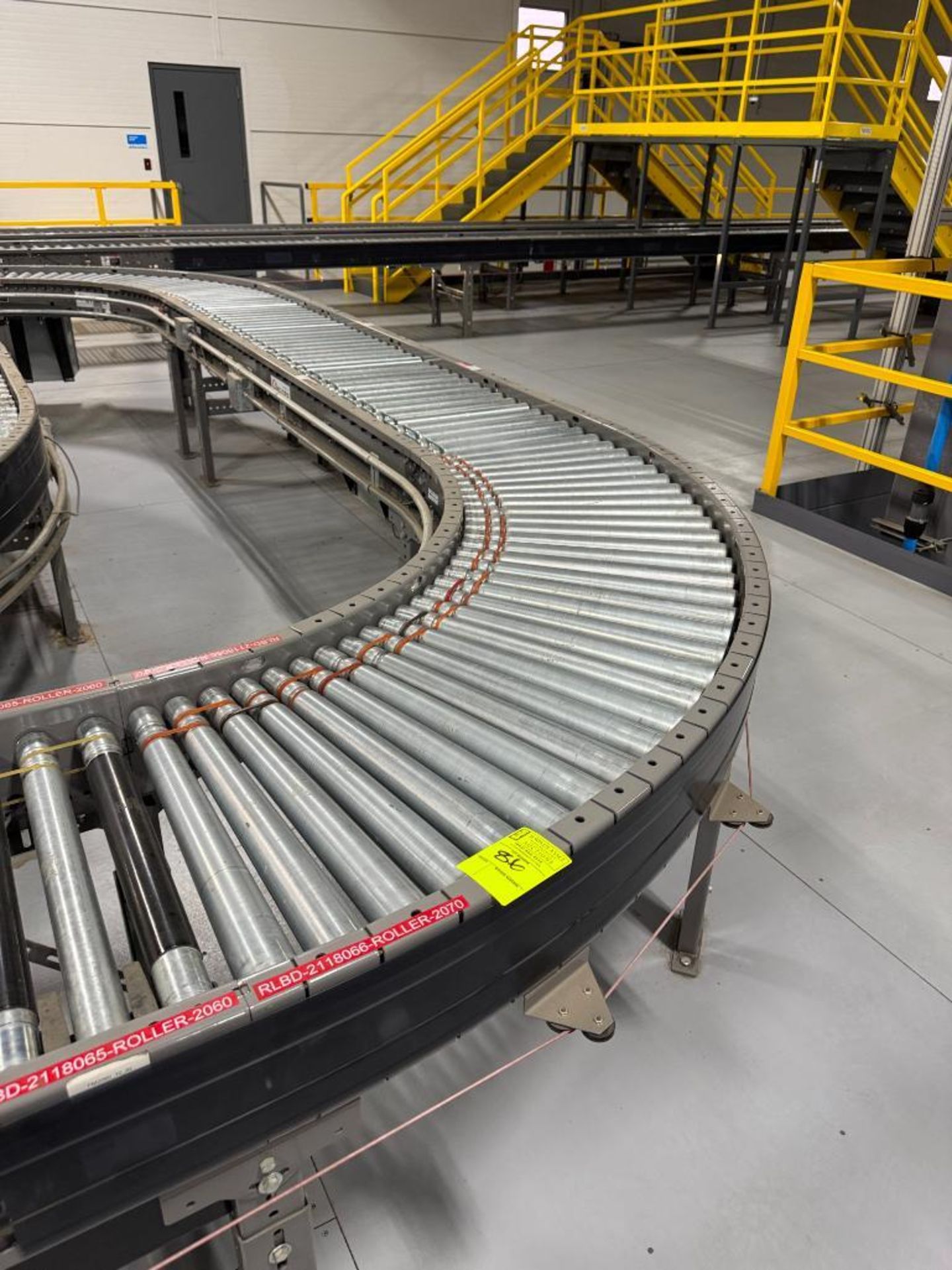 Invata powered roller conveyor, 180
