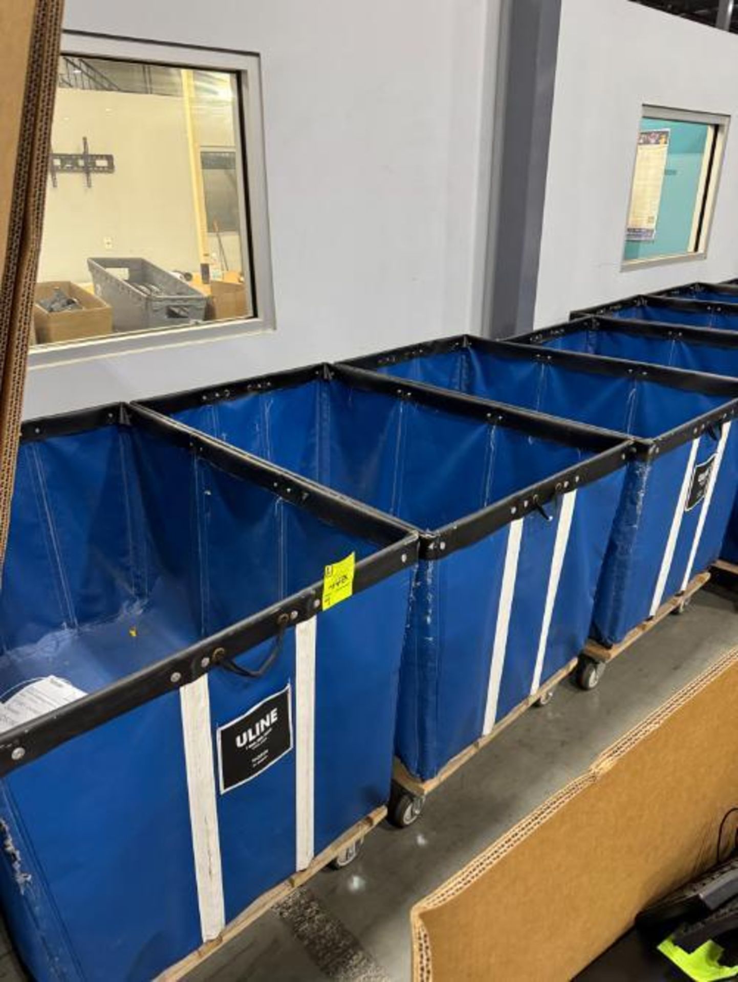 soft bins, on casters - Image 2 of 2