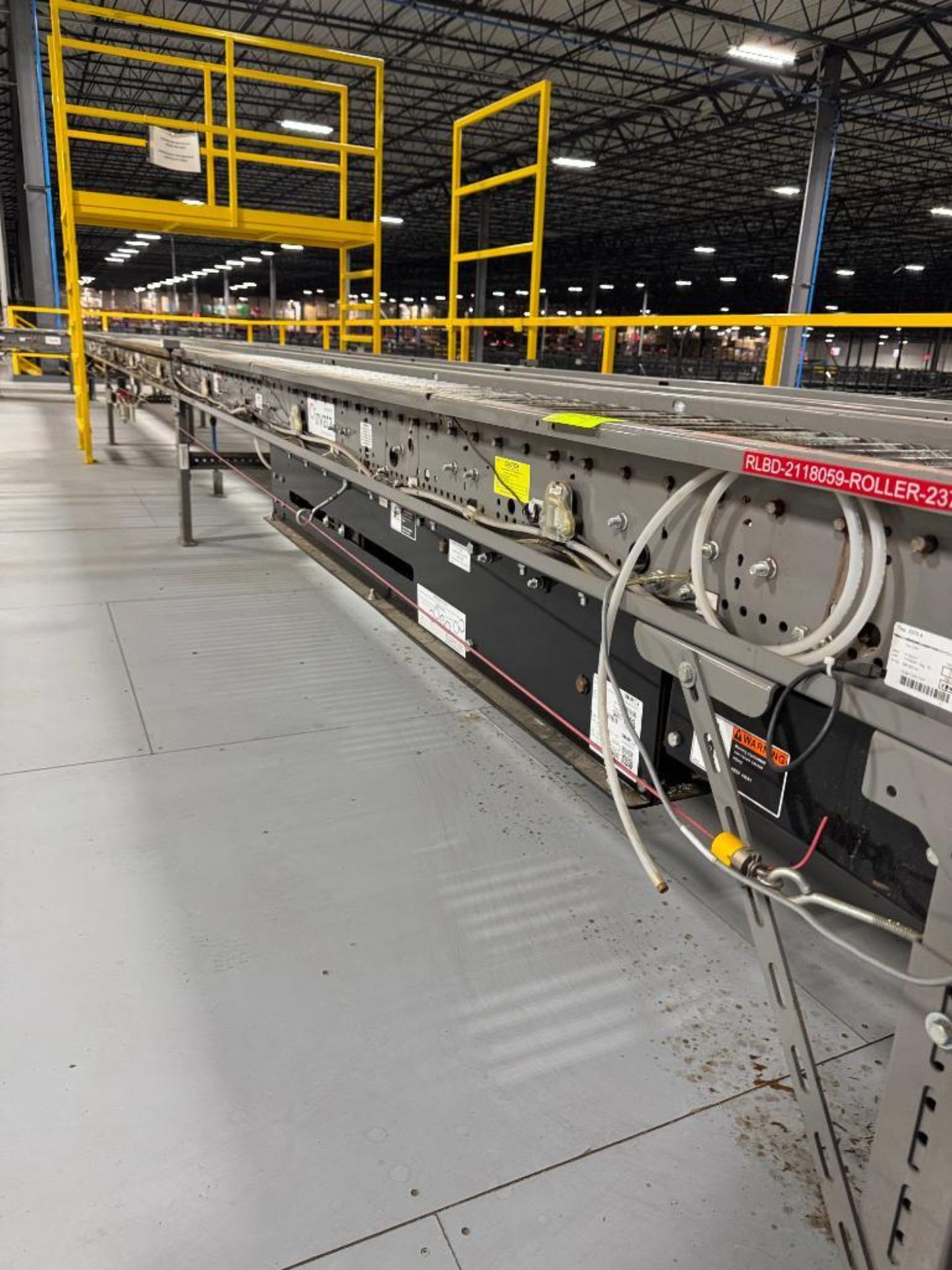 Invata powered roller conveyor - Image 2 of 4