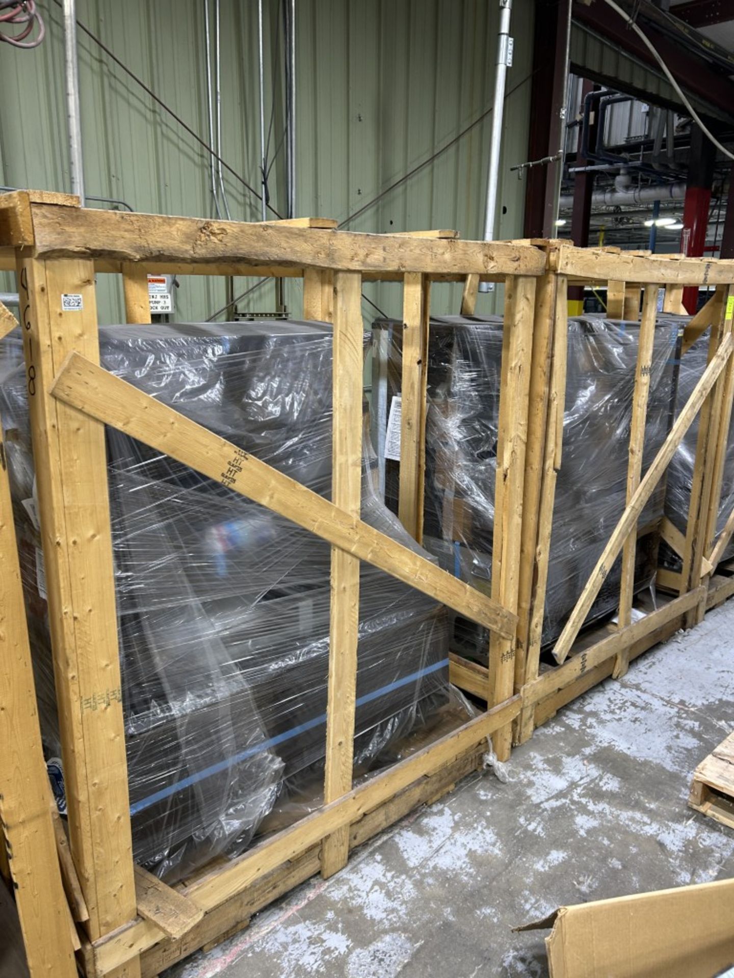 NEW 8FT RUN OF STRUCTURAL CONCEPTS SELF CONTAINED GRAB AND GO CASES