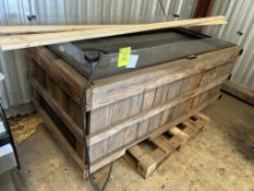 JSI 72IN X 36IN SELF CONTAINED BERRY CASE