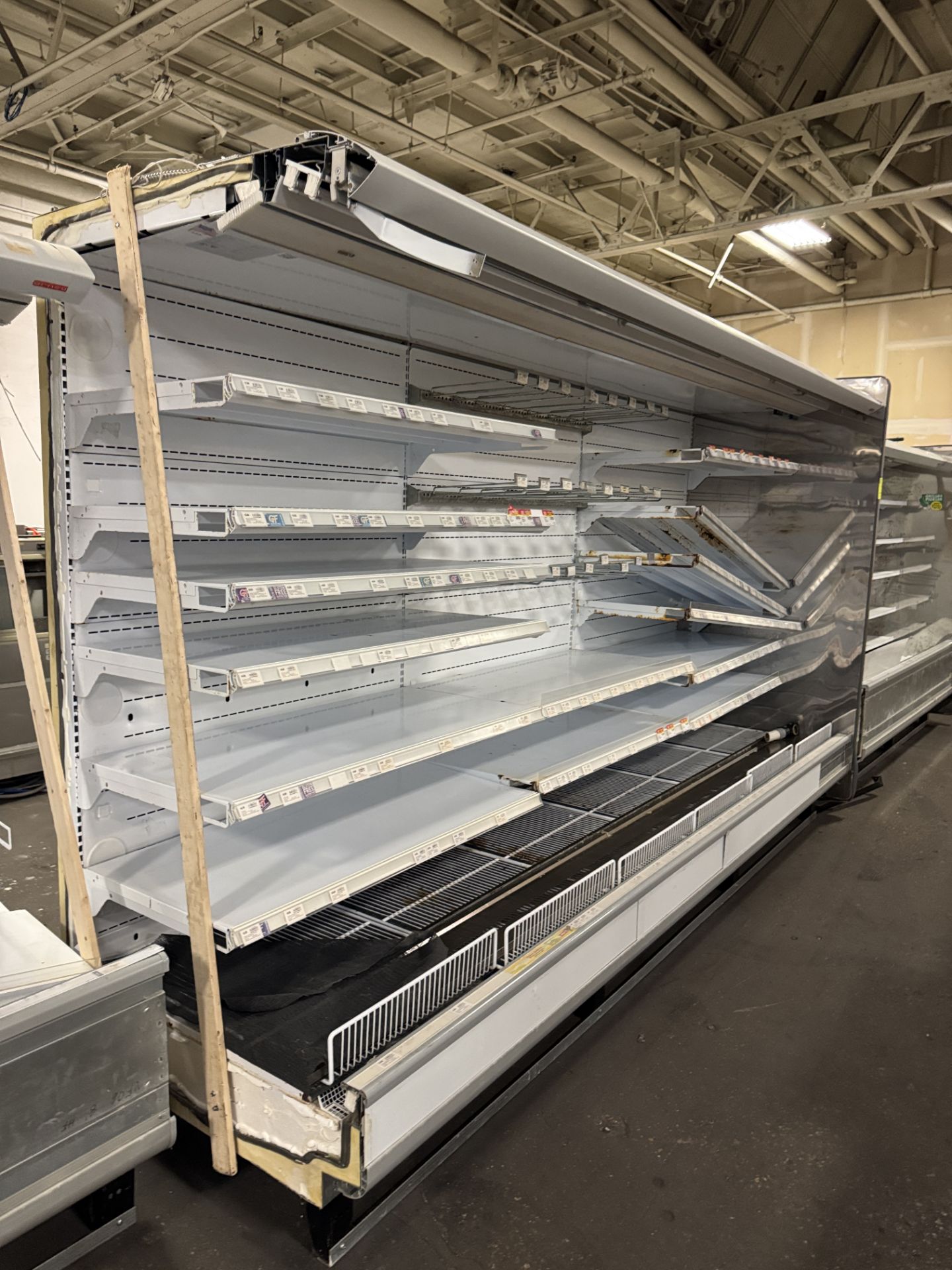 Arneg 24' run refrigerated multideck - Image 2 of 6